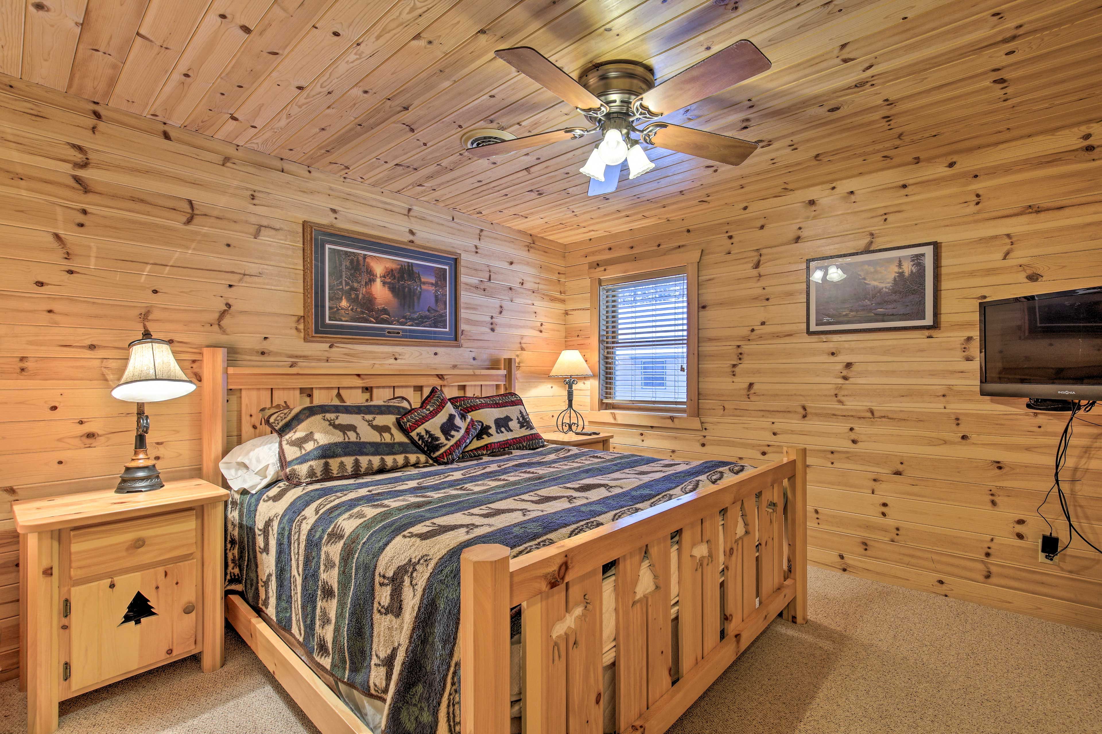 Bedroom 2 | California King Bed