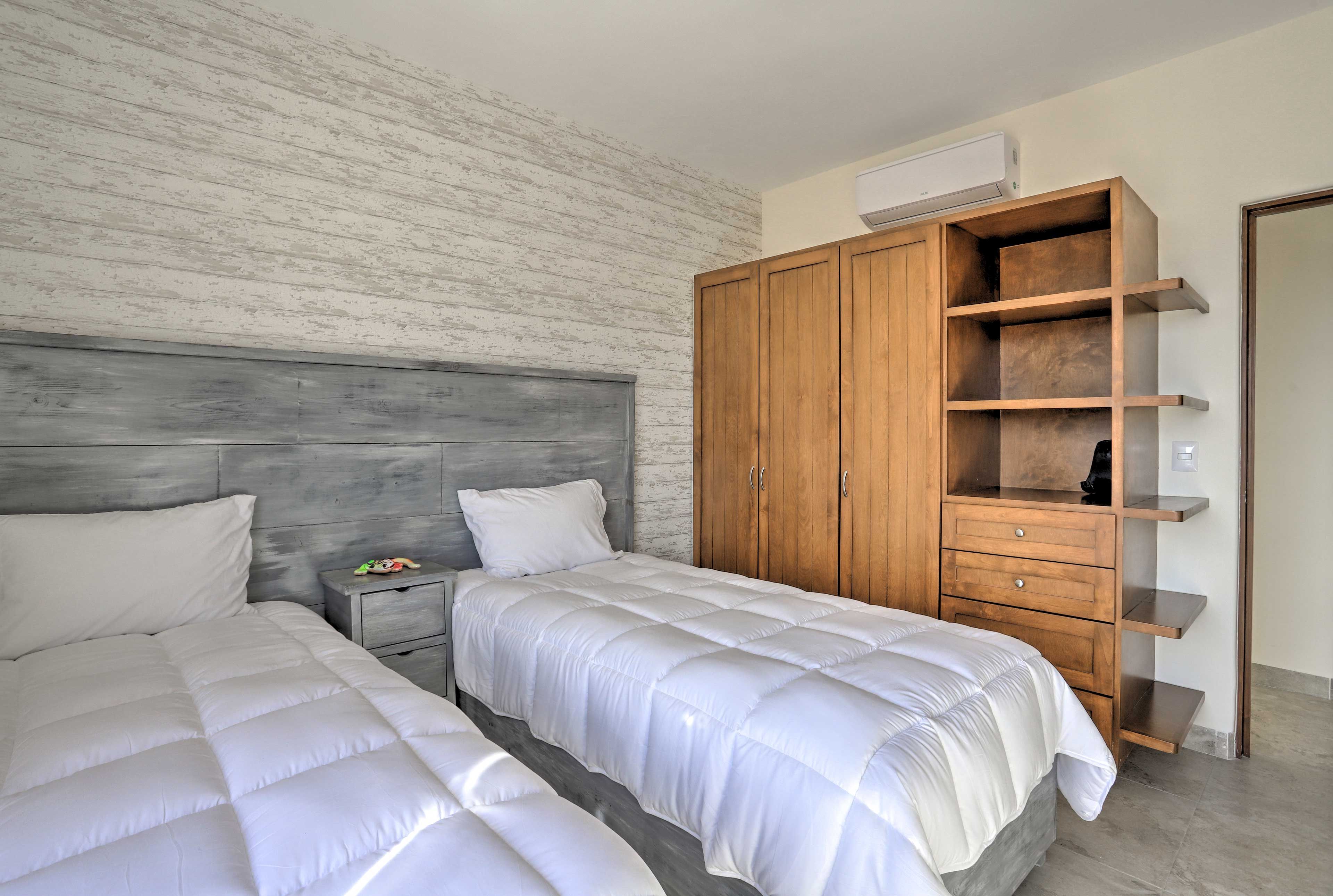 Stow your belongings in the built-in storage.