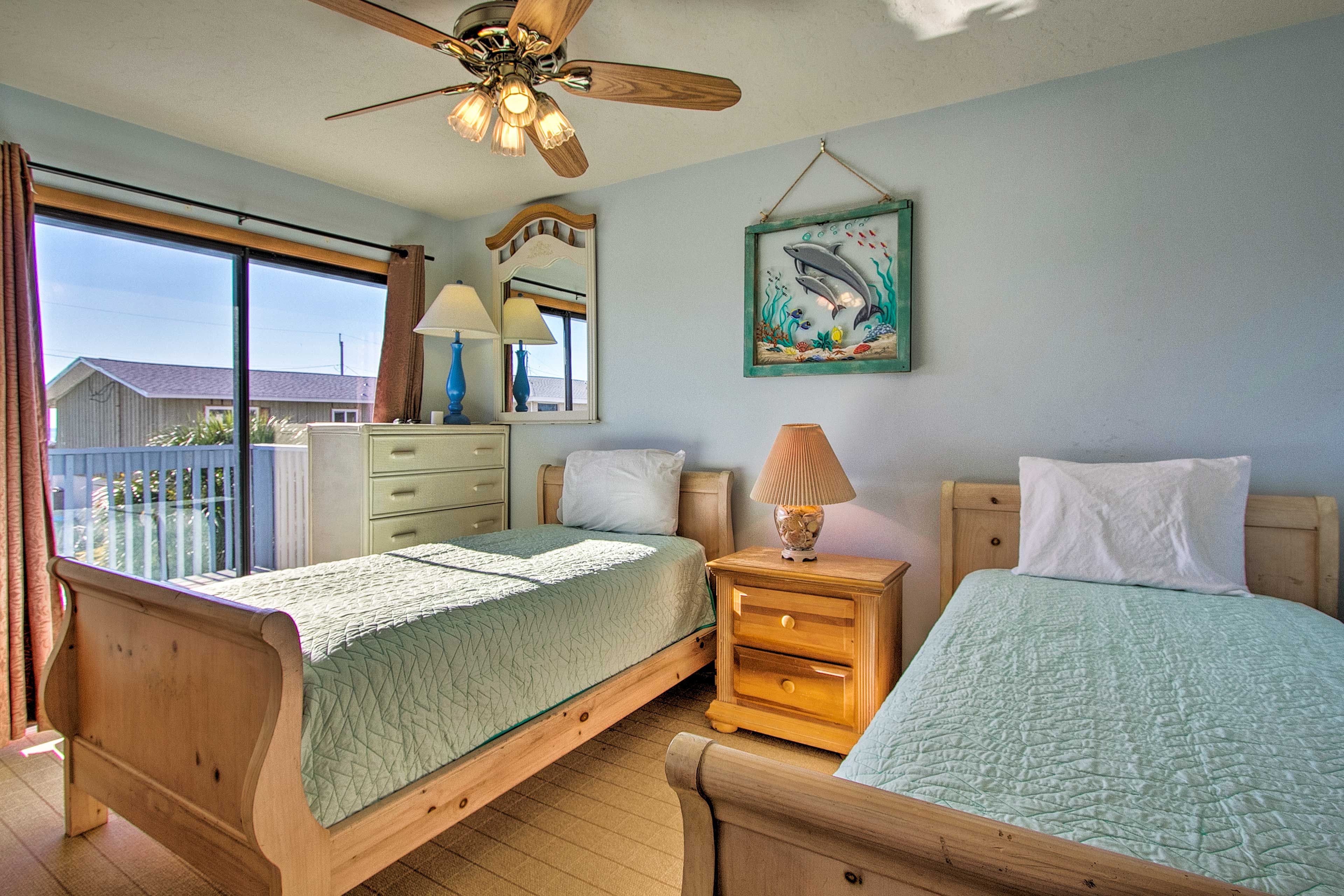 Bedroom 3 | 2 Twin Beds | Balcony Access | 2nd Floor