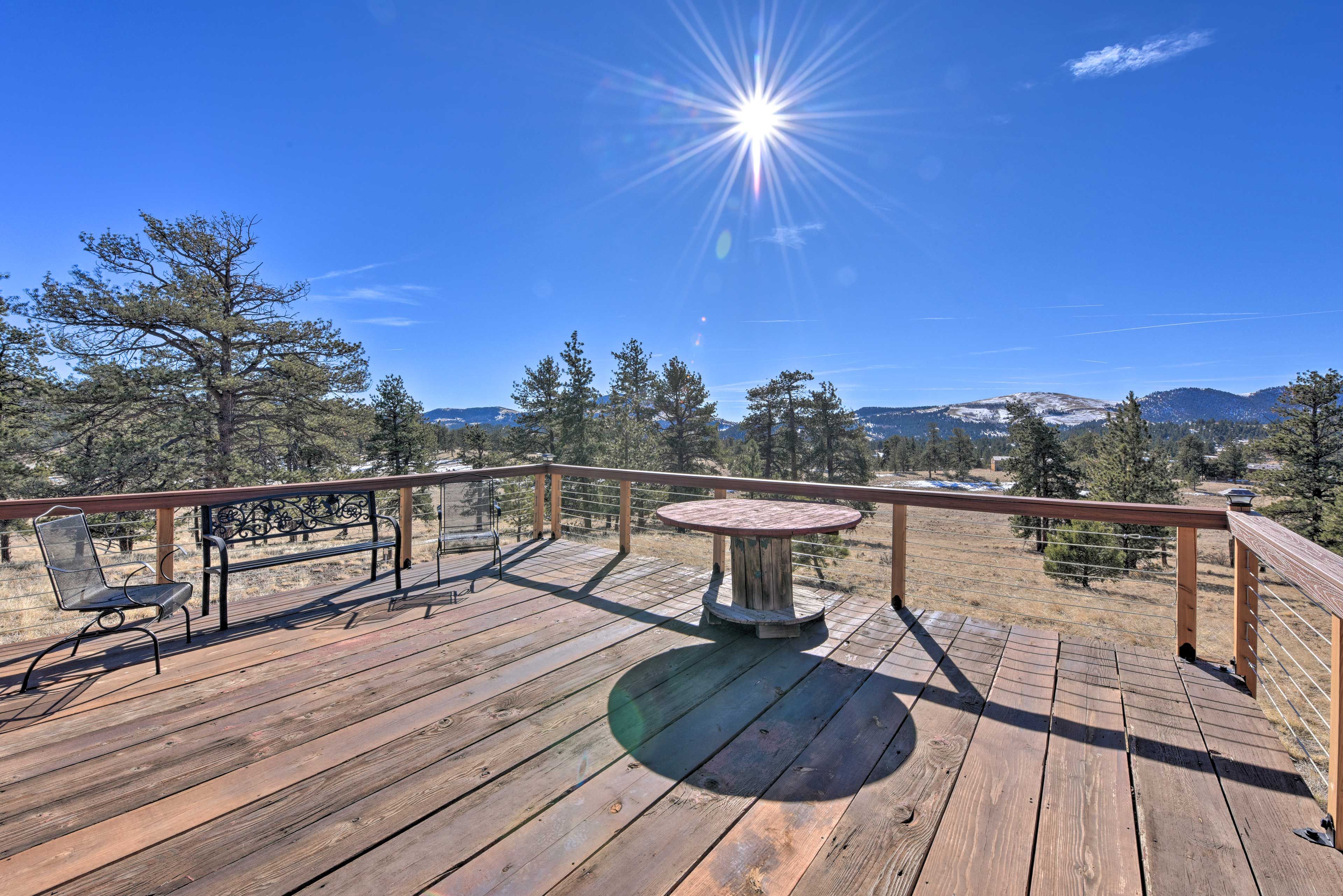 Here, al fresco meals are always served with a side of mountain views!