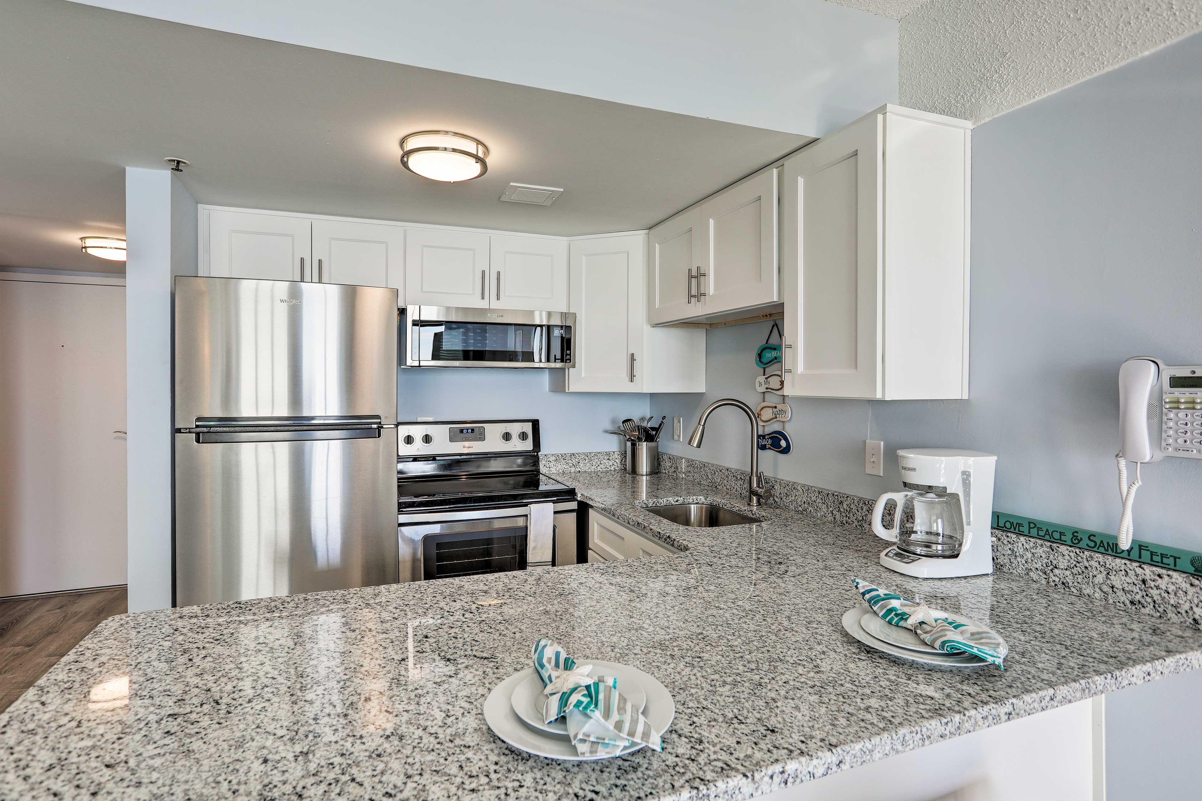 Grab a bite to eat at the breakfast bar.