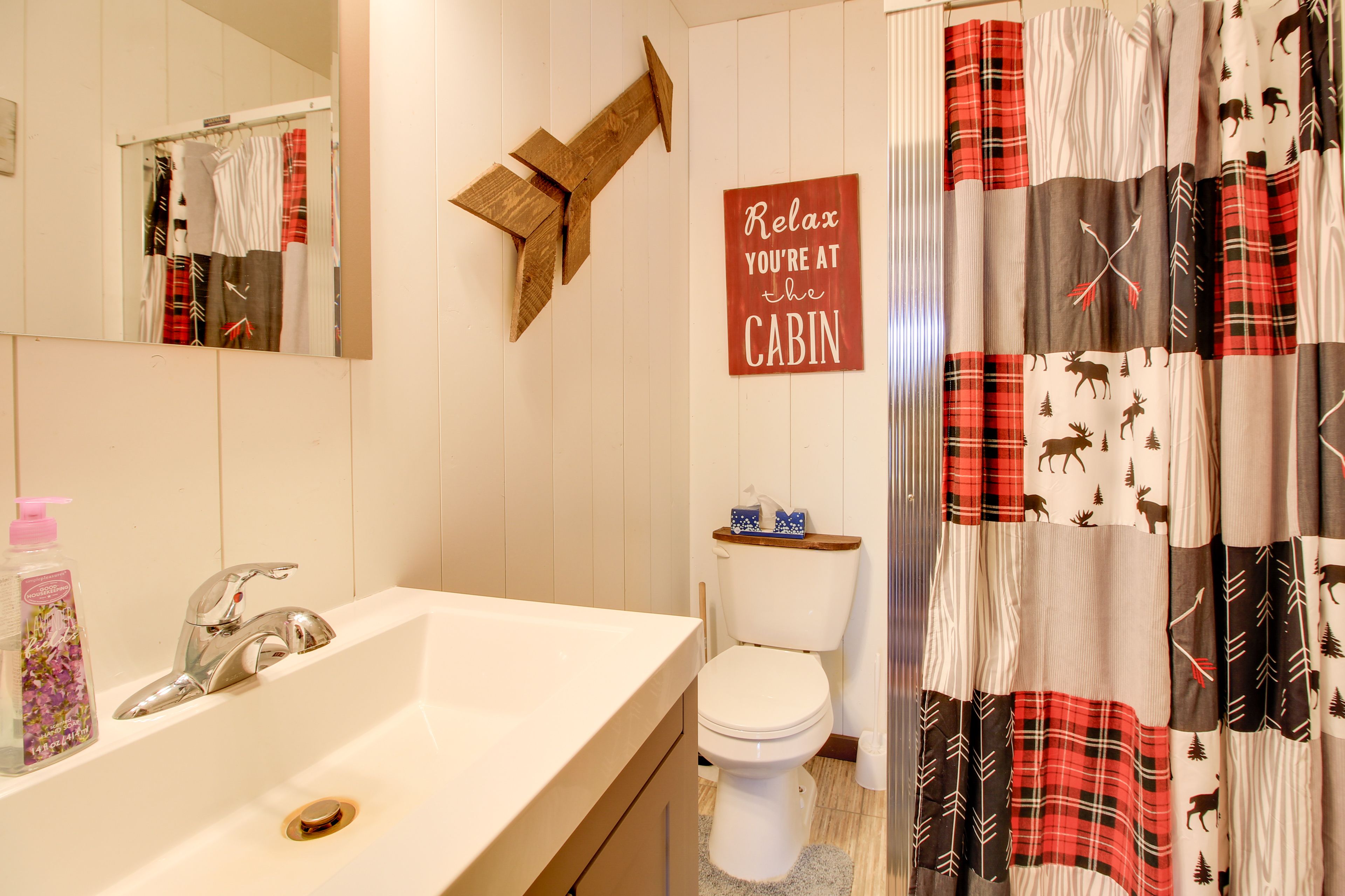 Full Bathroom | Linens & Towels