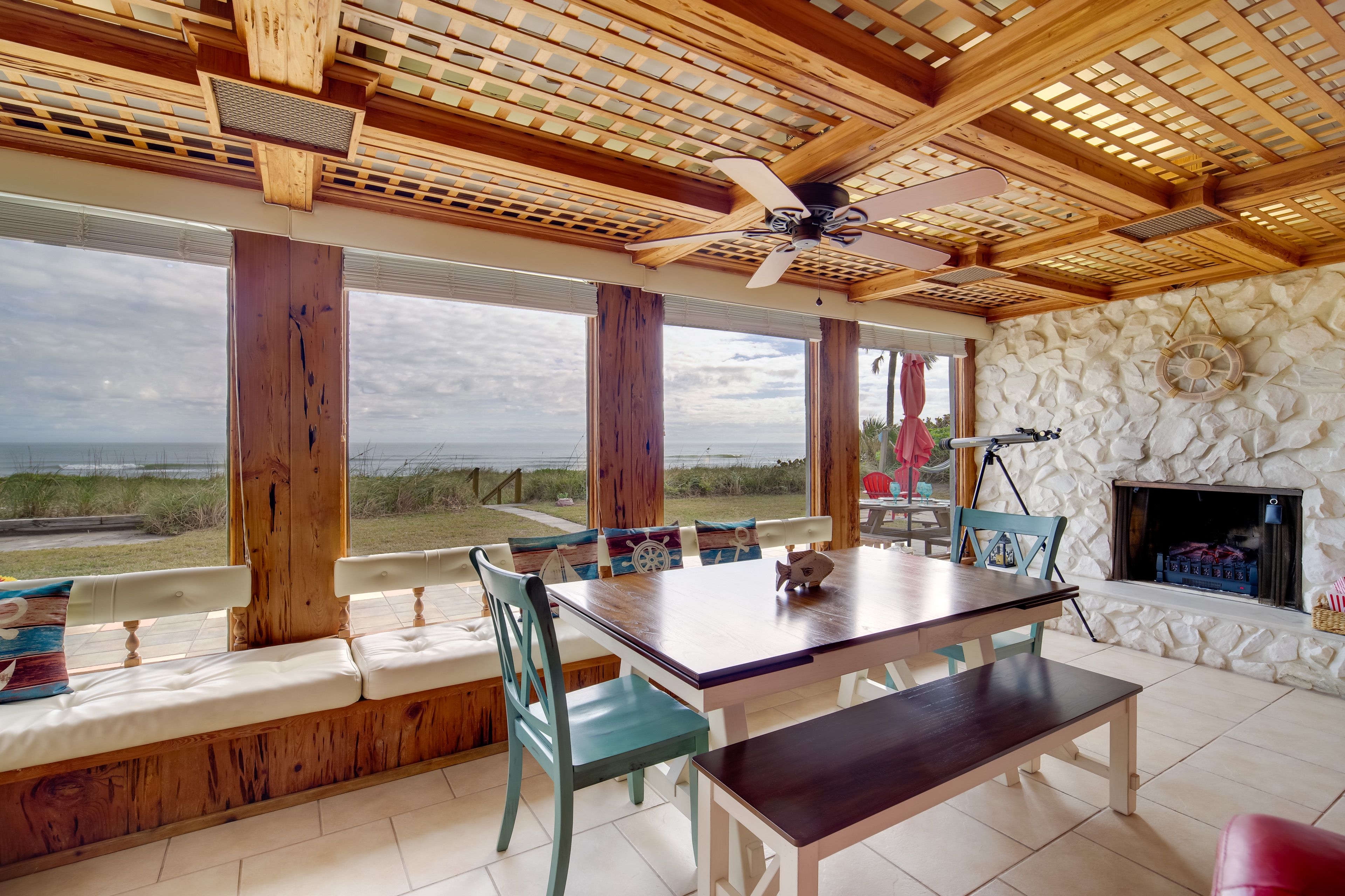 Dining Area | Dishware & Flatware | Fireplace | Telescope