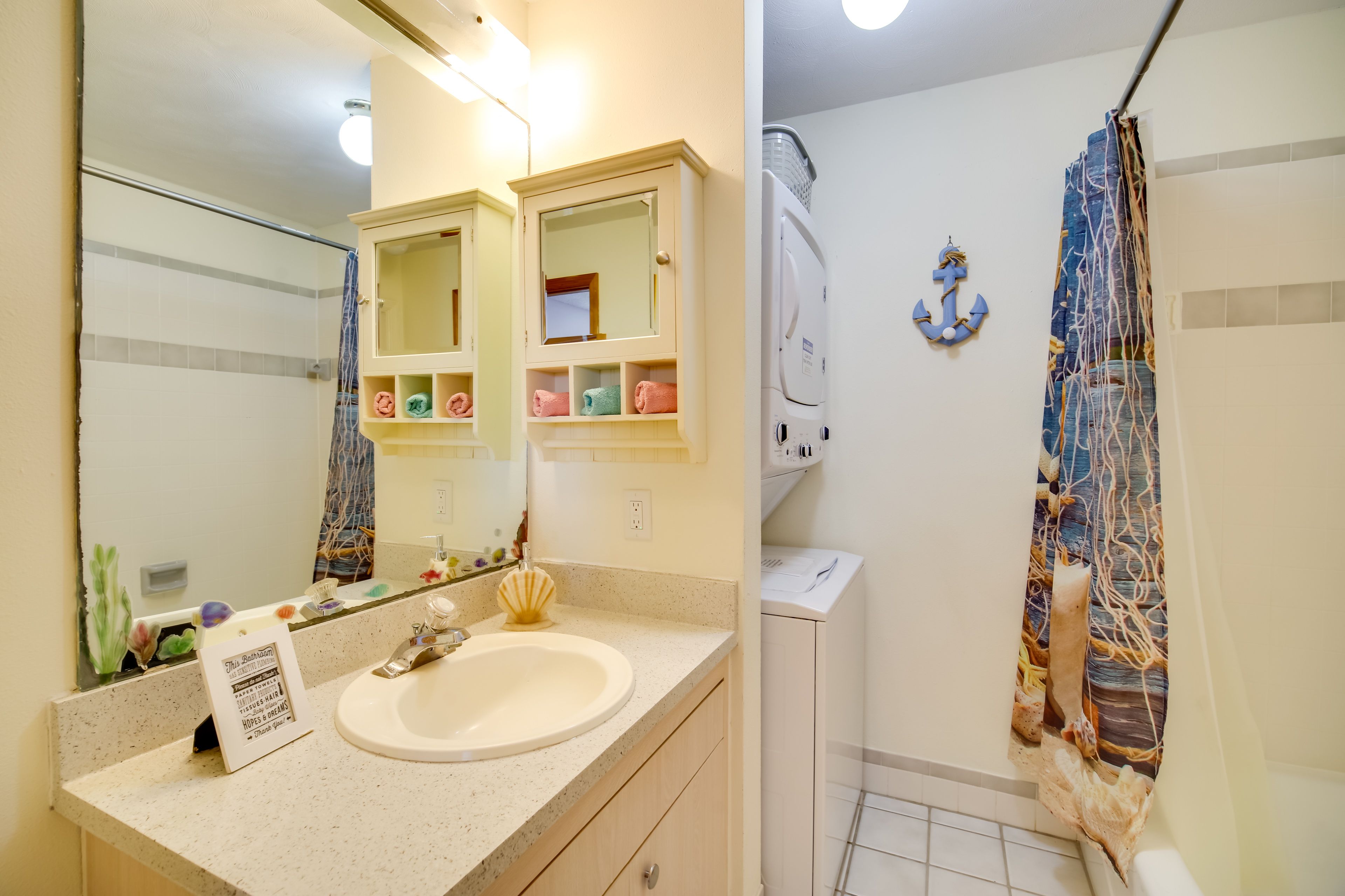 Hall Bath | Washer & Dryer