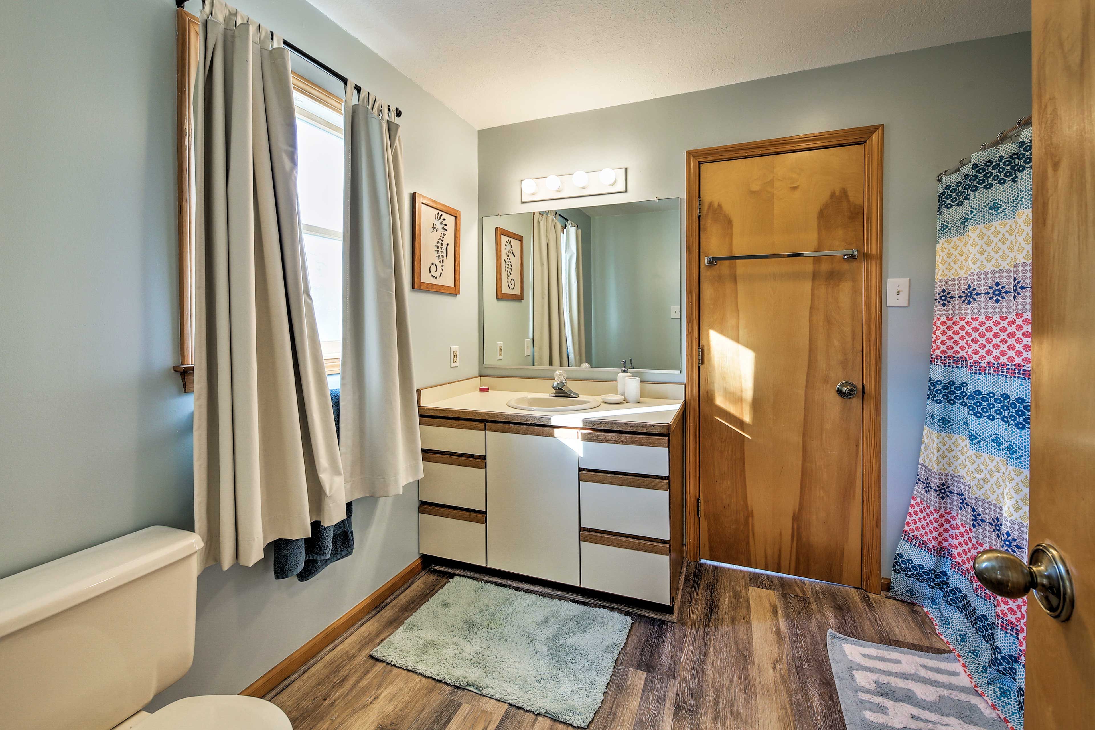En-Suite Bathroom