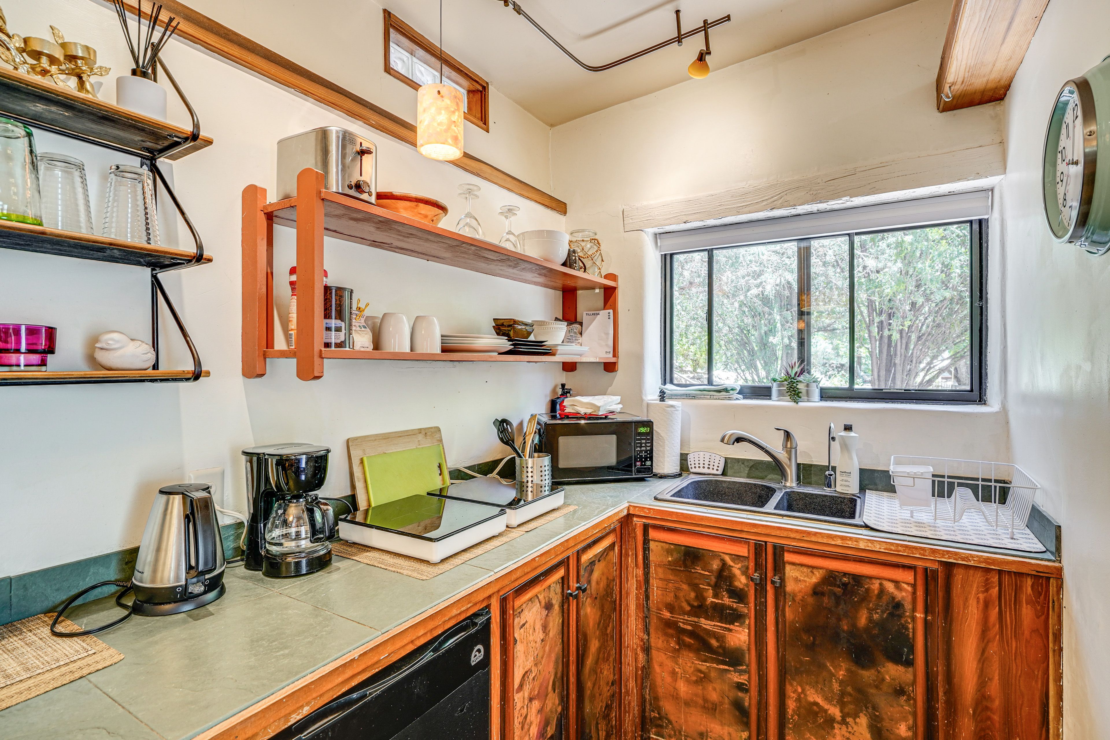 Kitchenette | Mini Fridge | Drip Coffee Maker | 2-Burner Stove