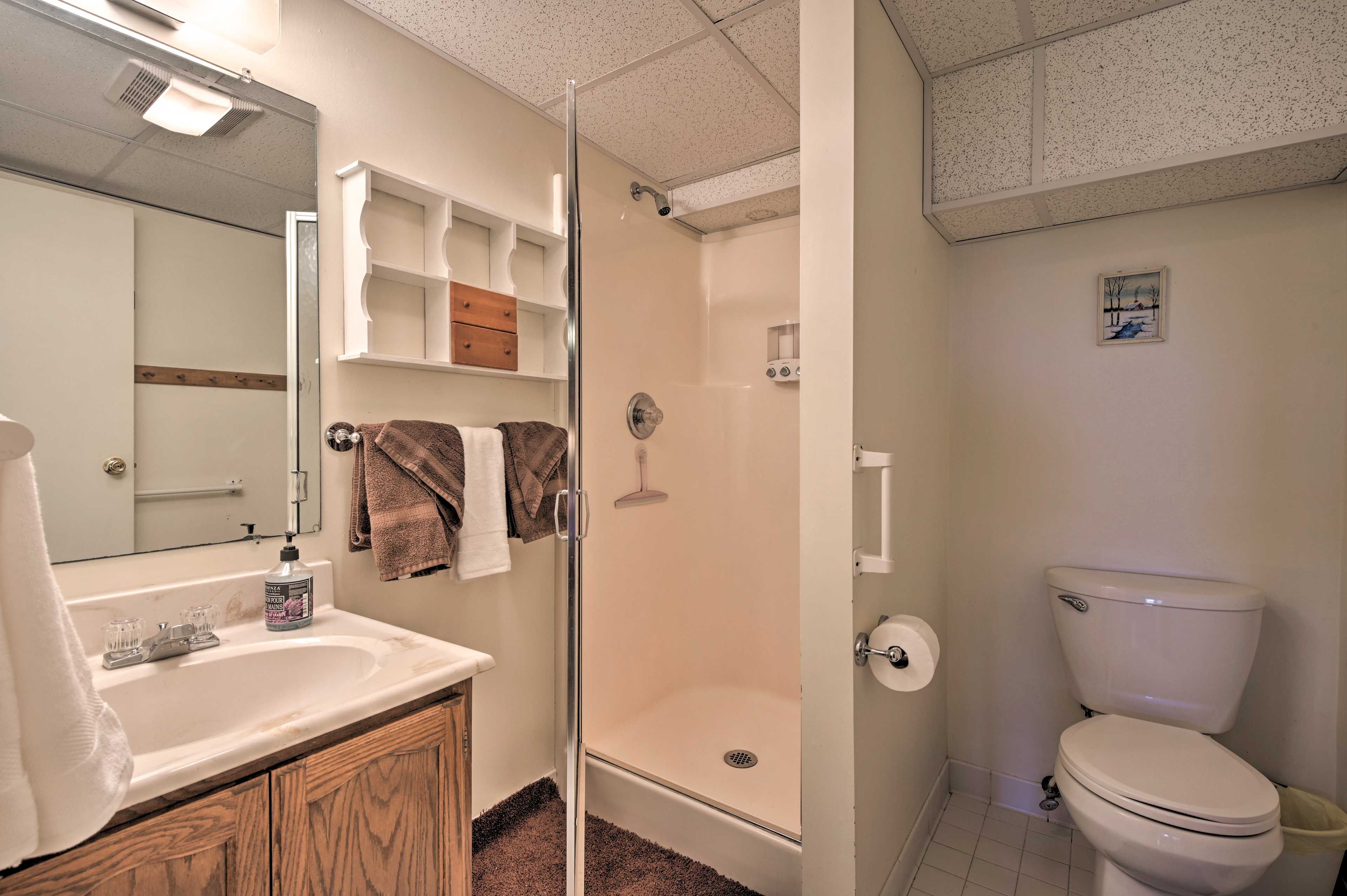 Full Bathroom