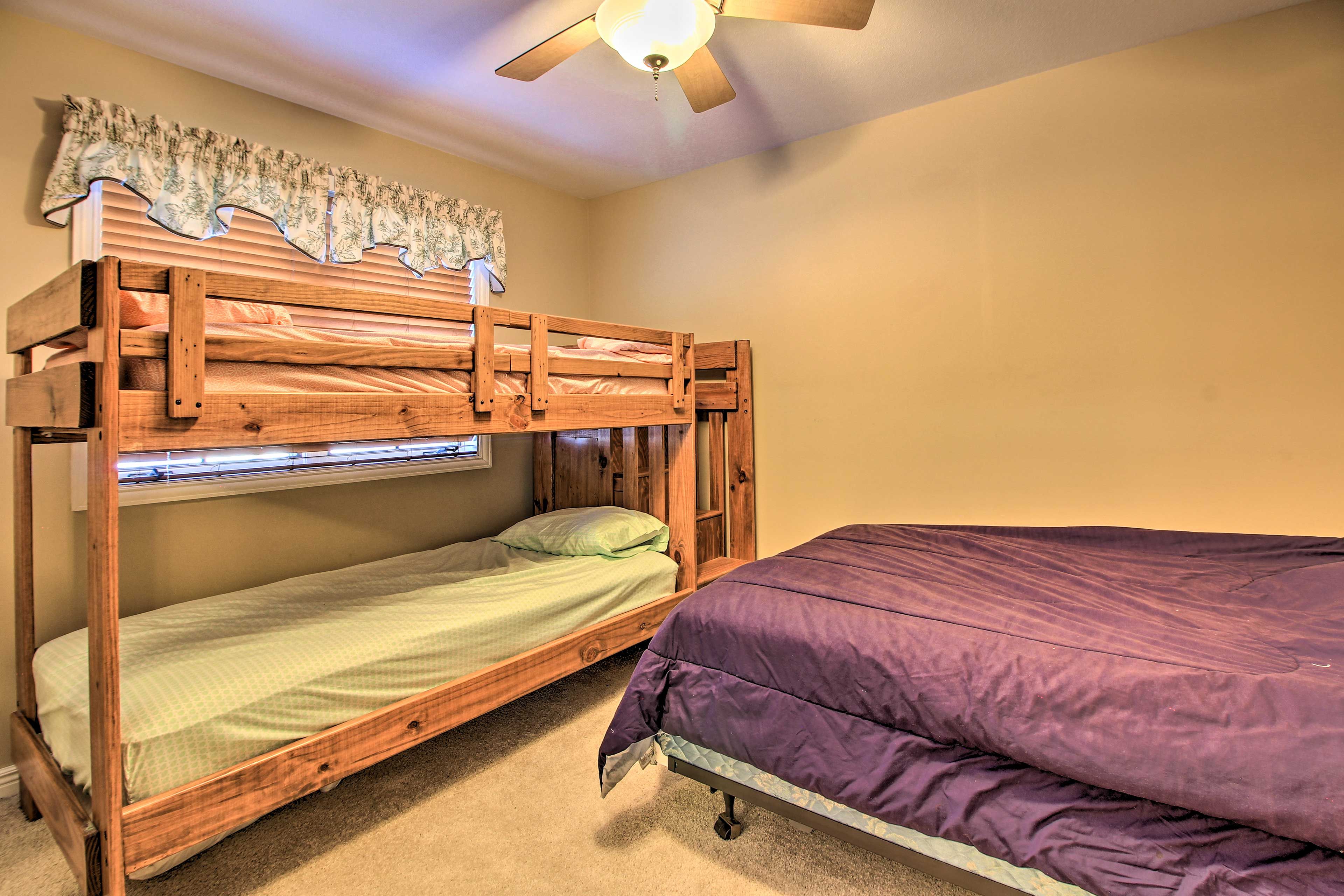Bedroom 2 | Full Bed, Twin Bunk Bed