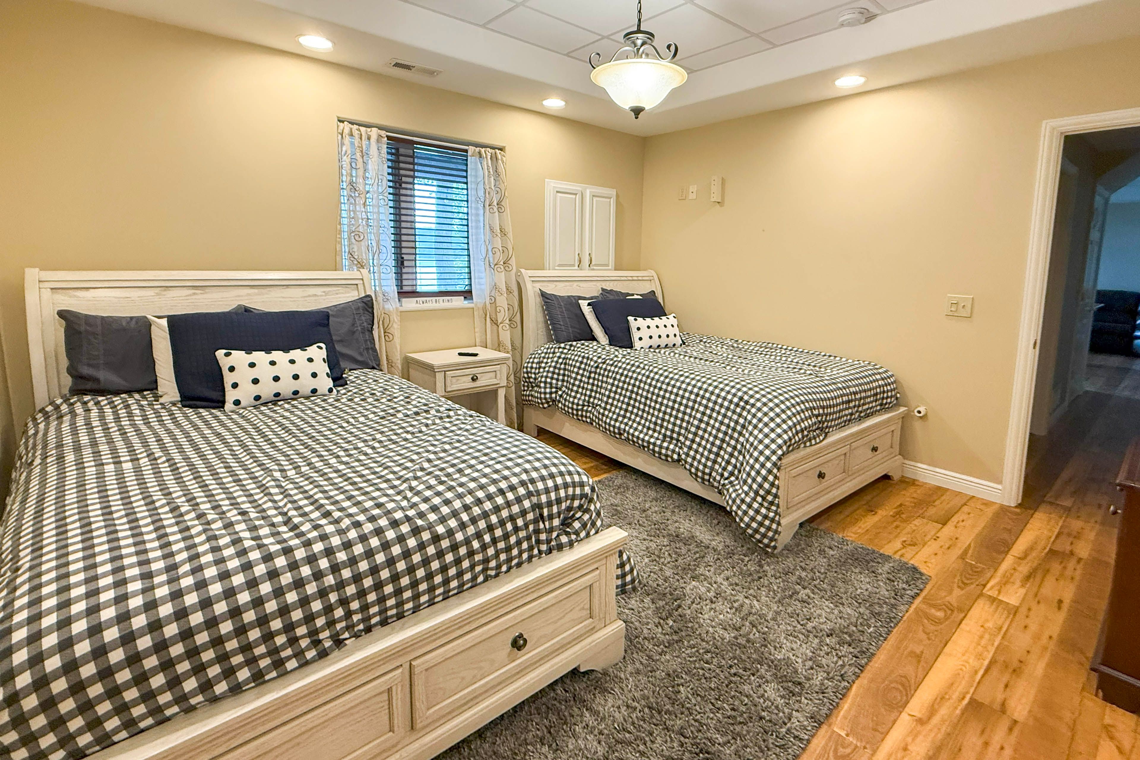 Bedroom 3 | 2 Full Beds