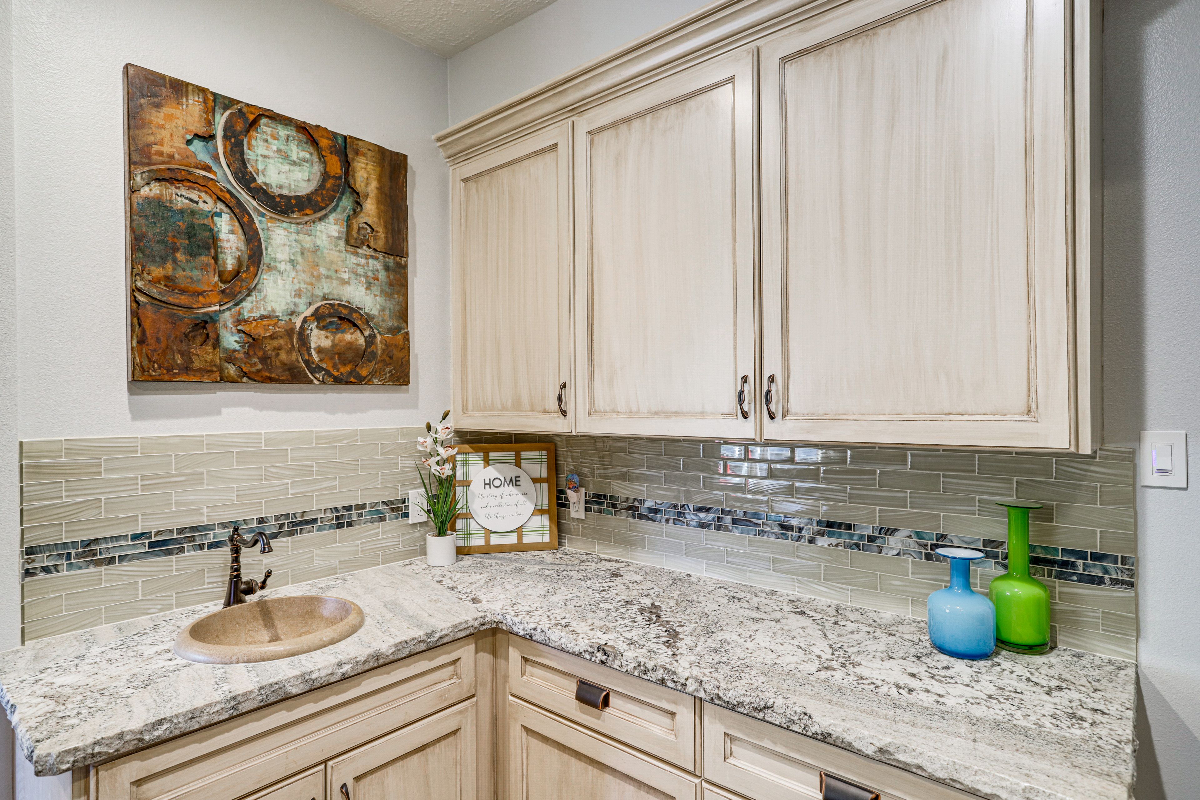 Wet Bar | 1st Floor