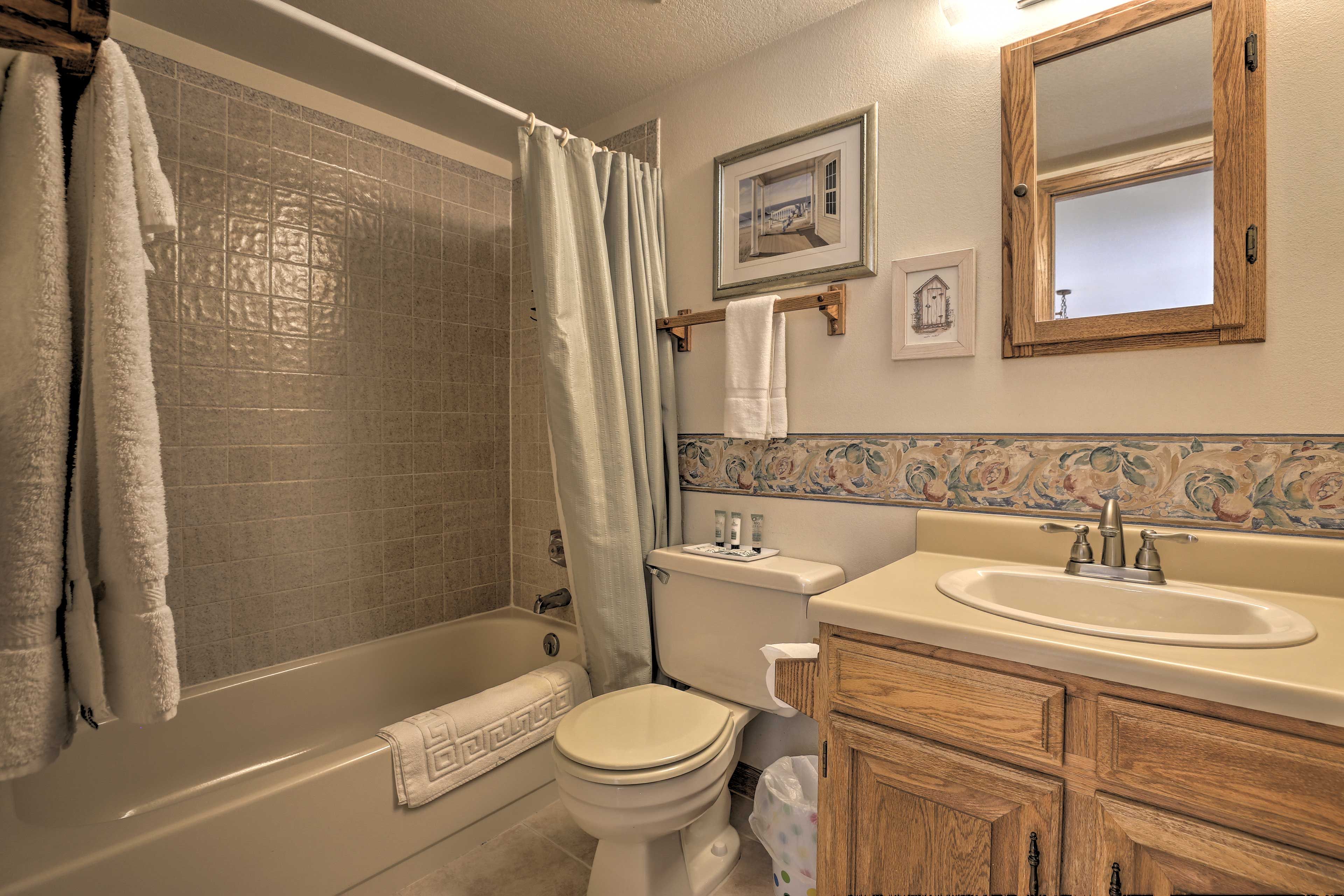 Full Bathroom