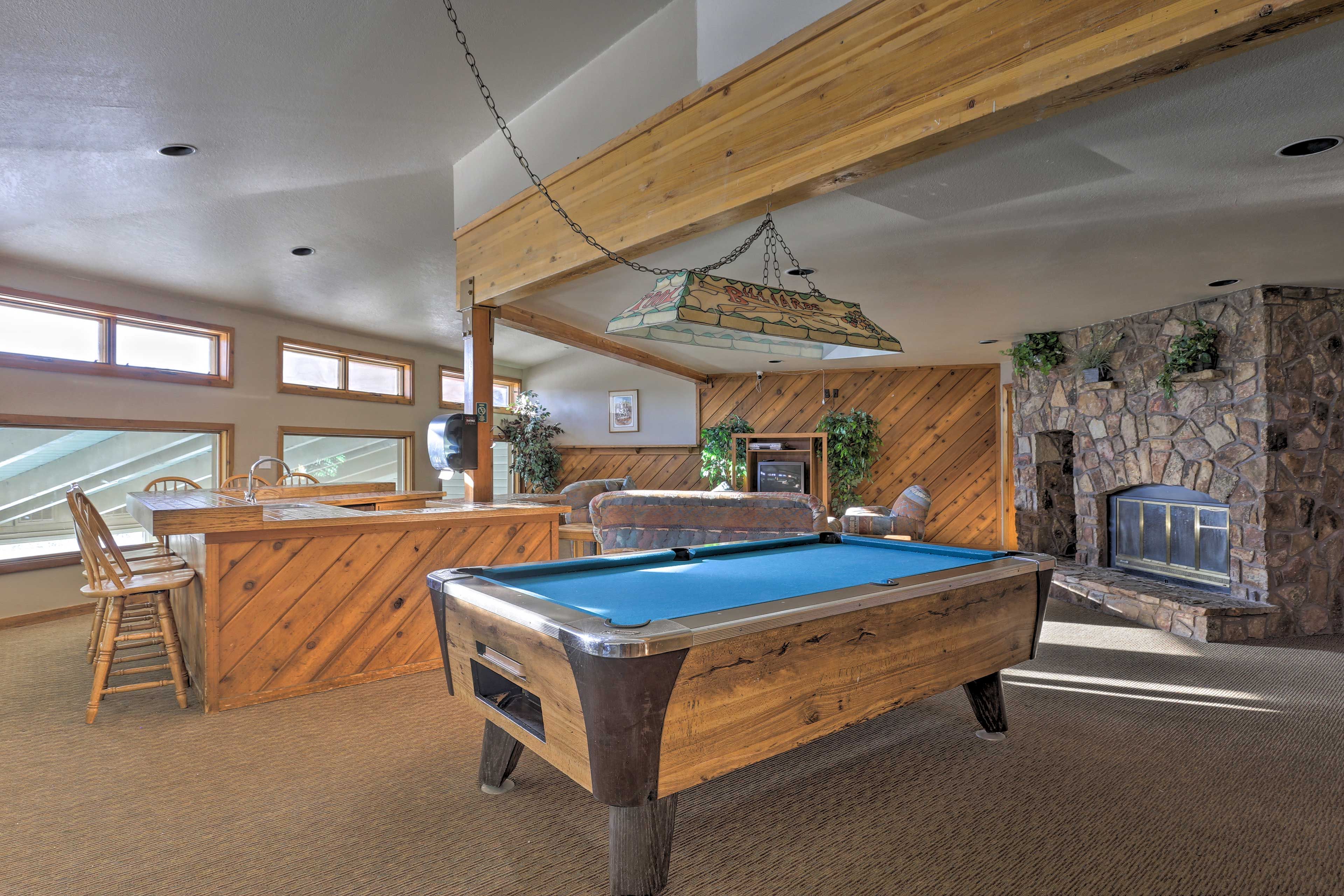 Community Amenities | Game Room