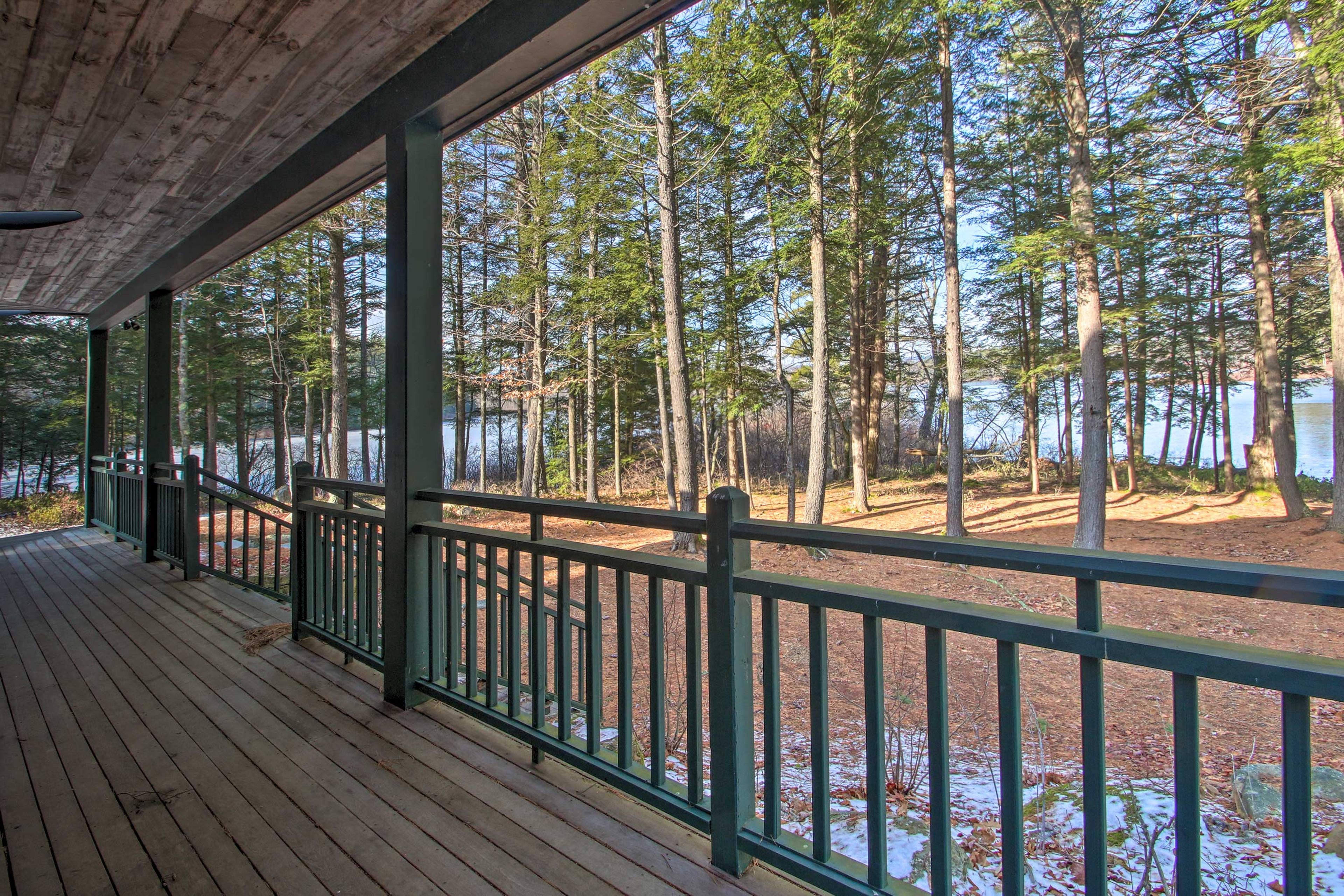 Wraparound Porch | Lake Views