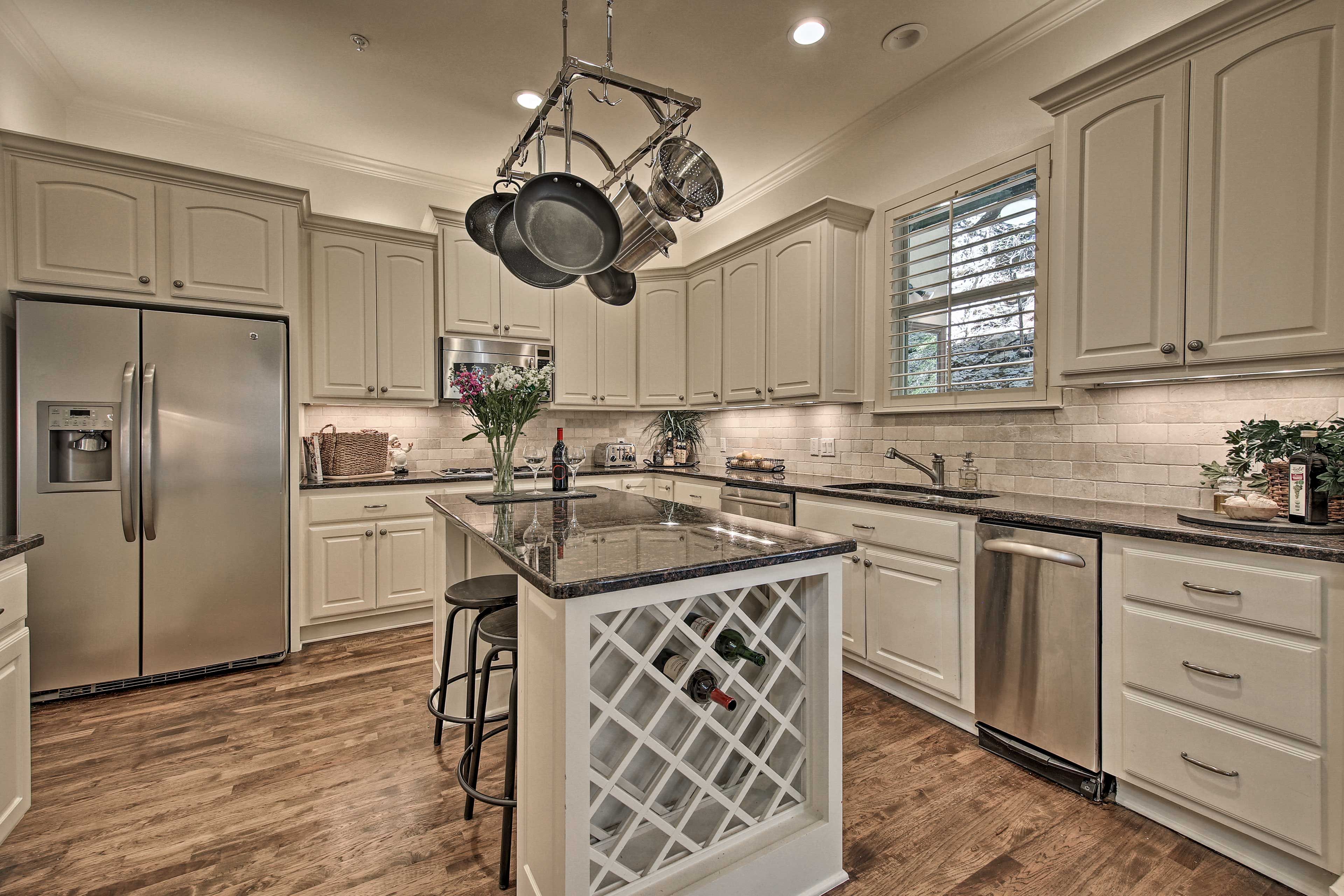 this kitchen is ready for anything from coffee to a 3 course meal!