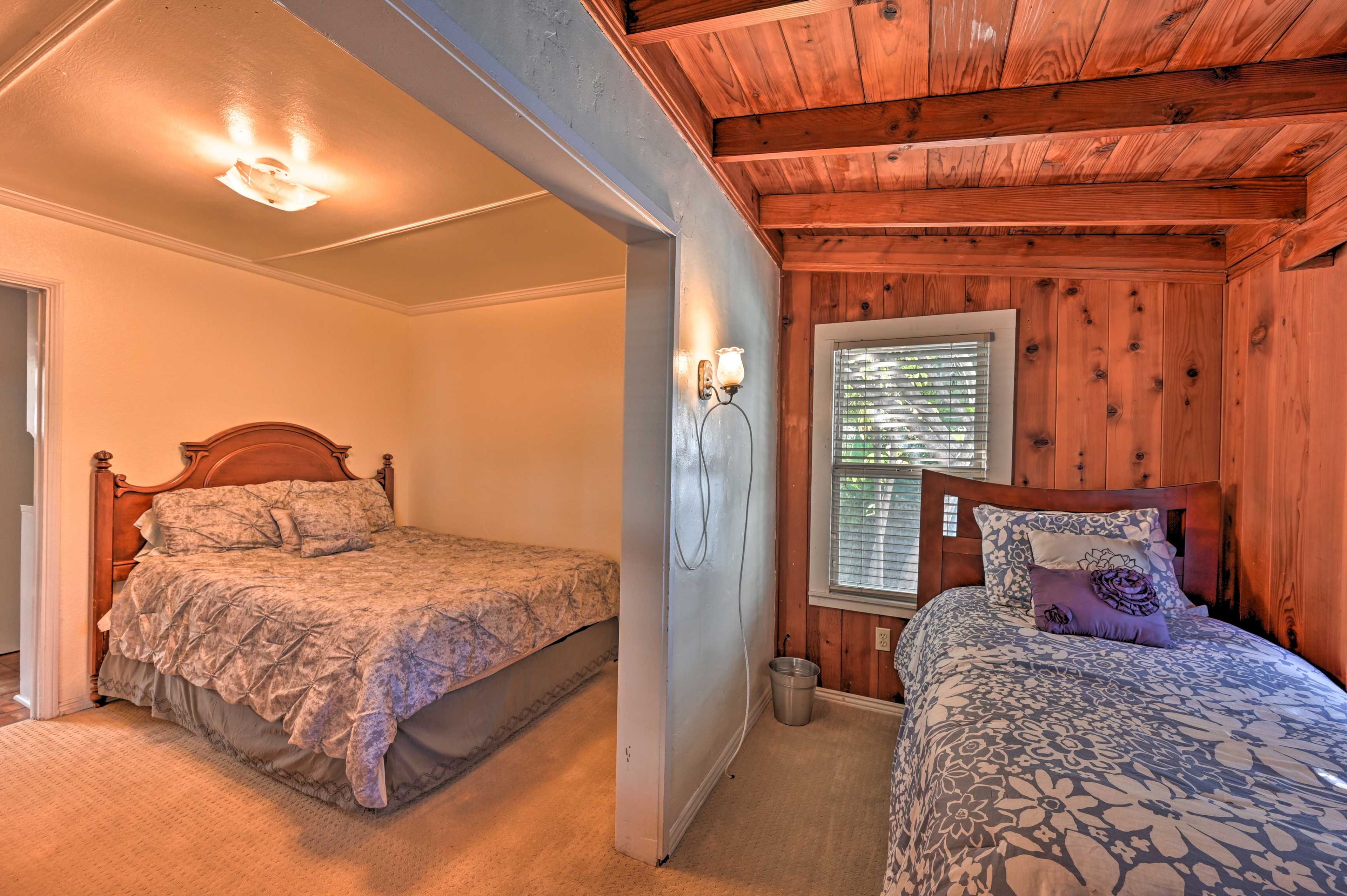 Bedroom 4 | Queen Bed | Twin Bed