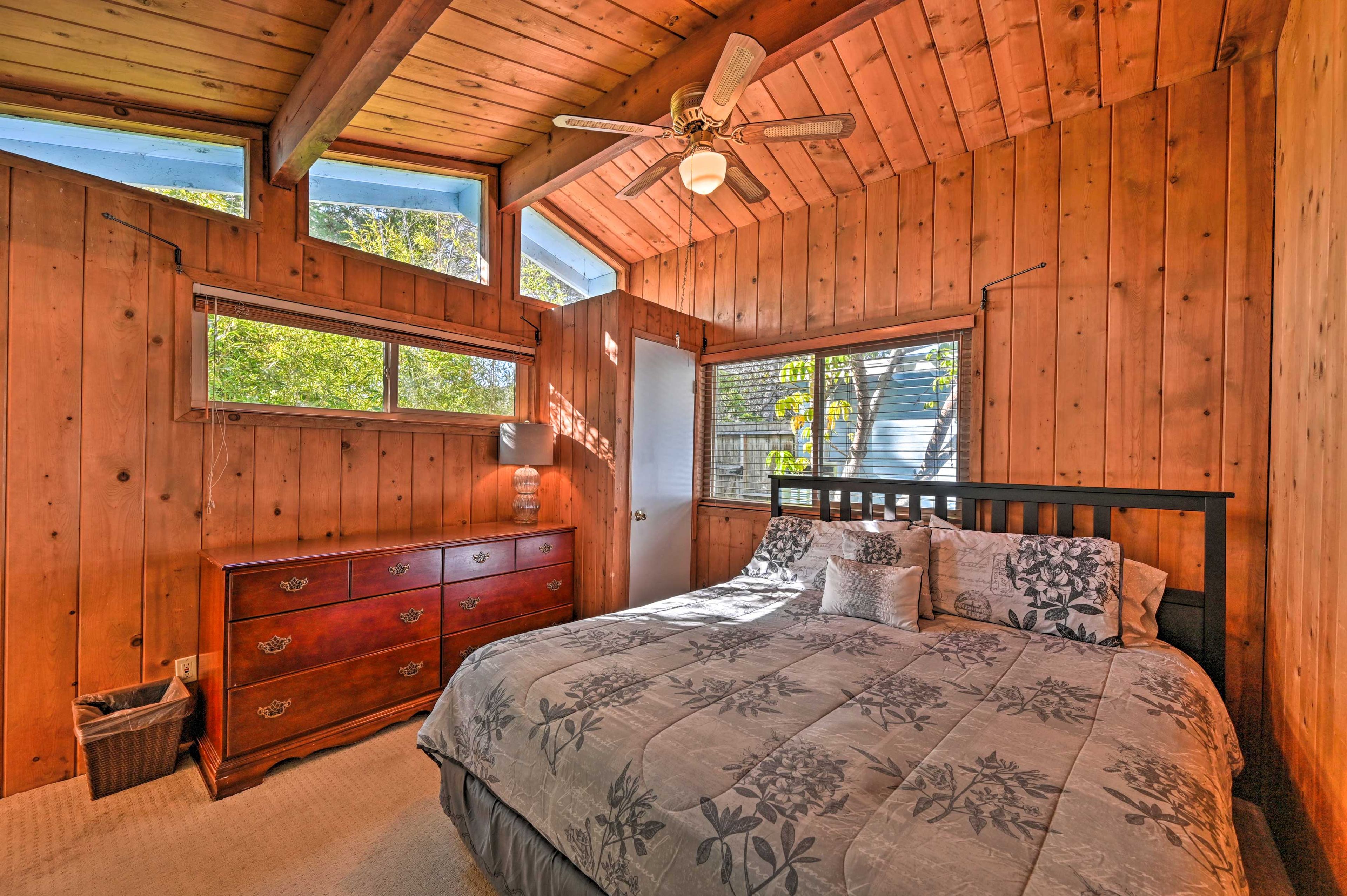 Bedroom 1 | California King Bed