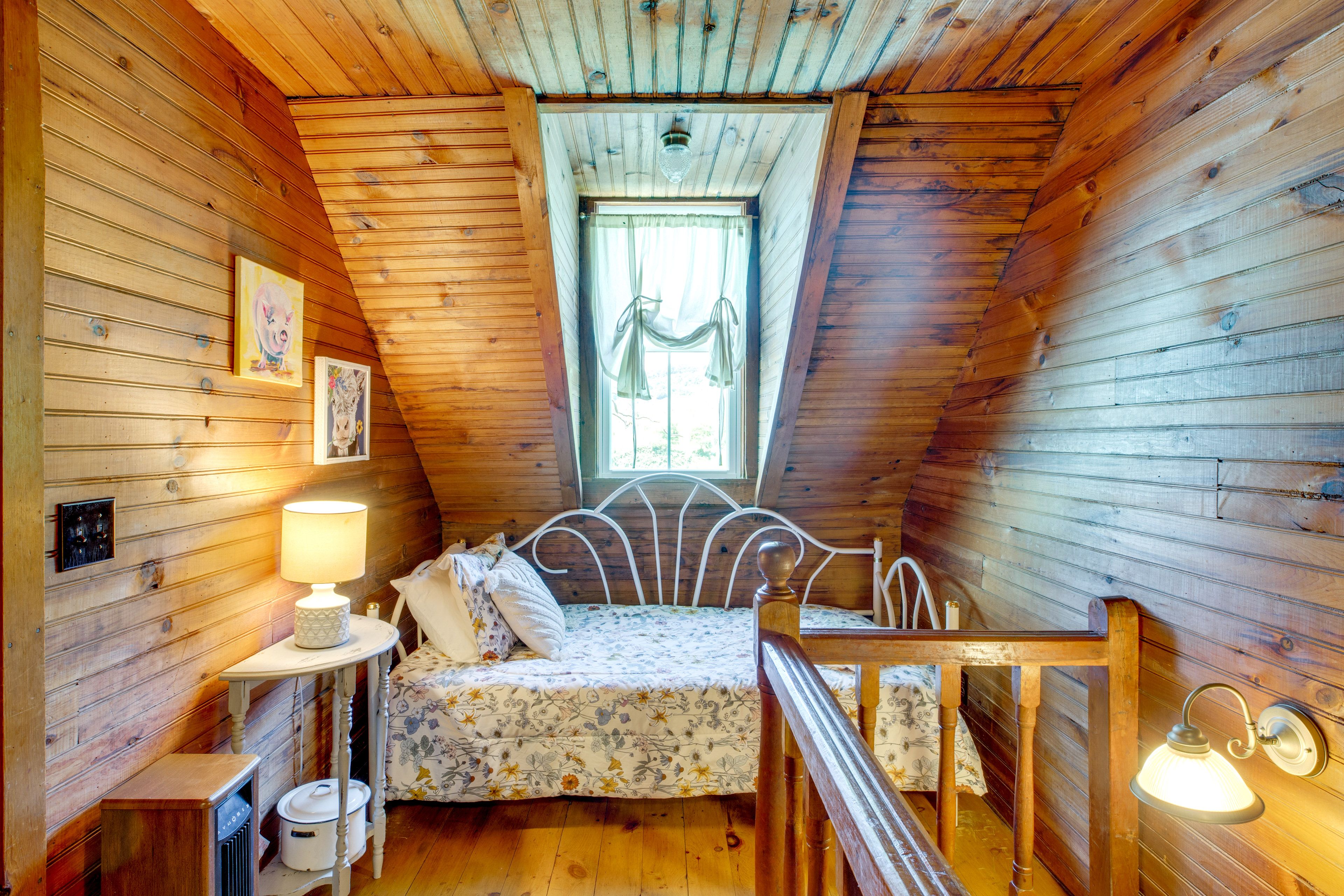 Foyer | Twin Daybed w/ Twin Trundle