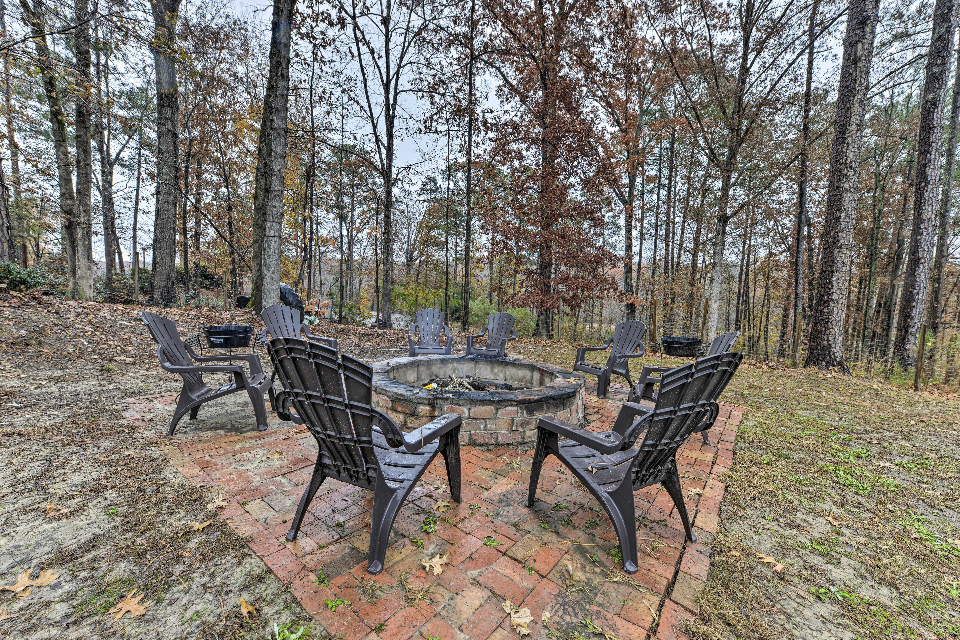 S'mores pair swimmingly with this above-ground stone fire pit!