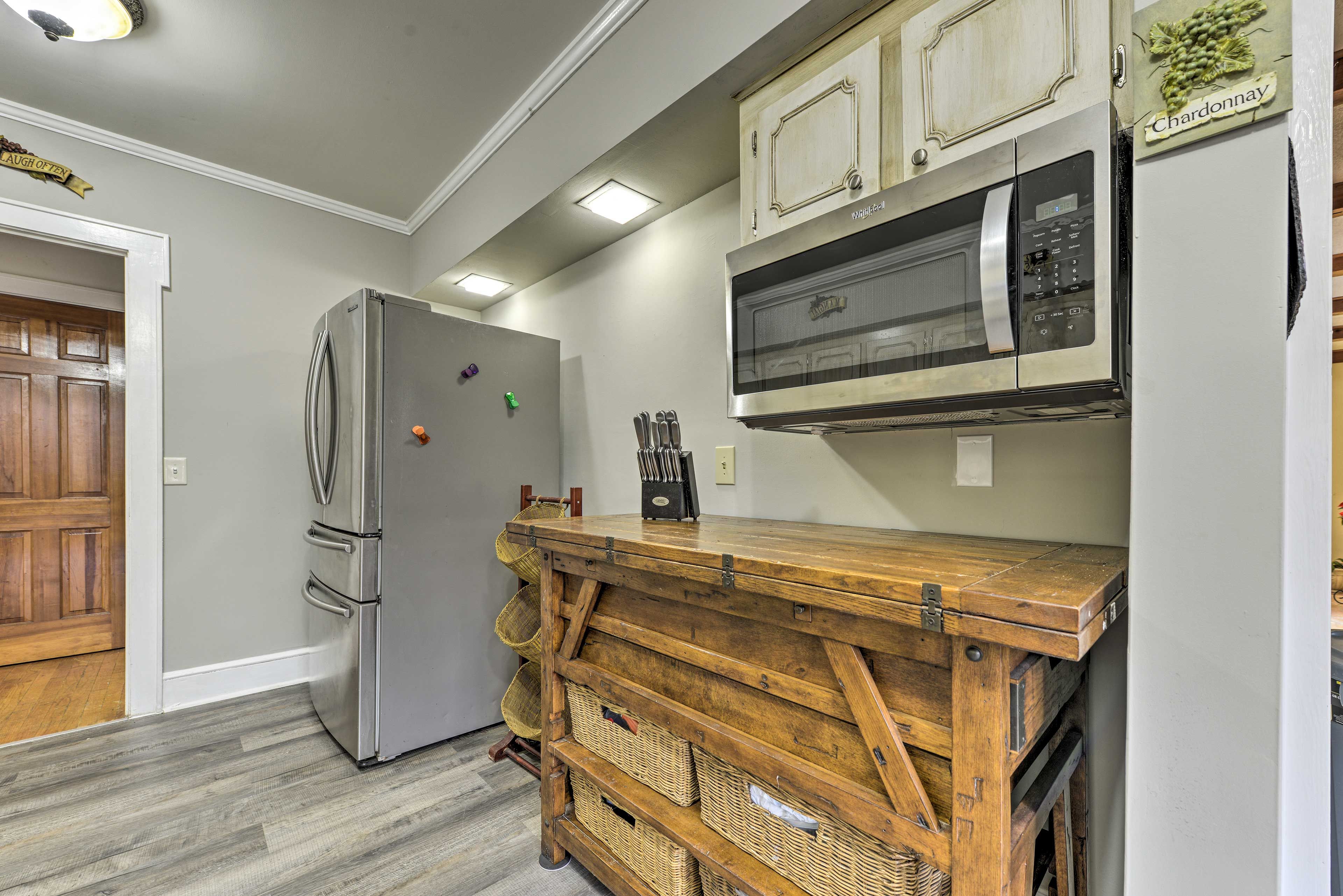 Chef up and stay in for a night with close family!