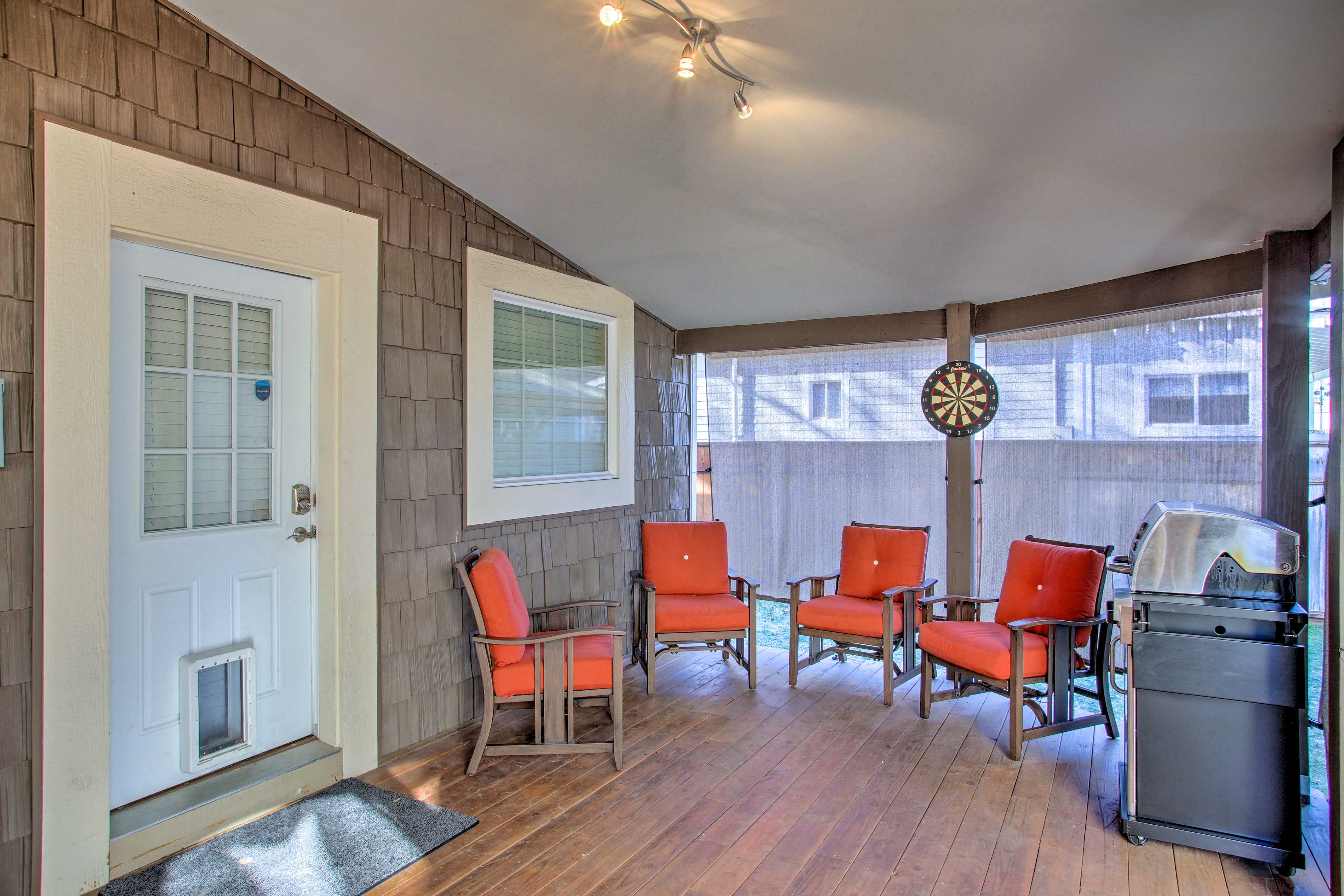 Fire up the grill for a backyard barbecue!