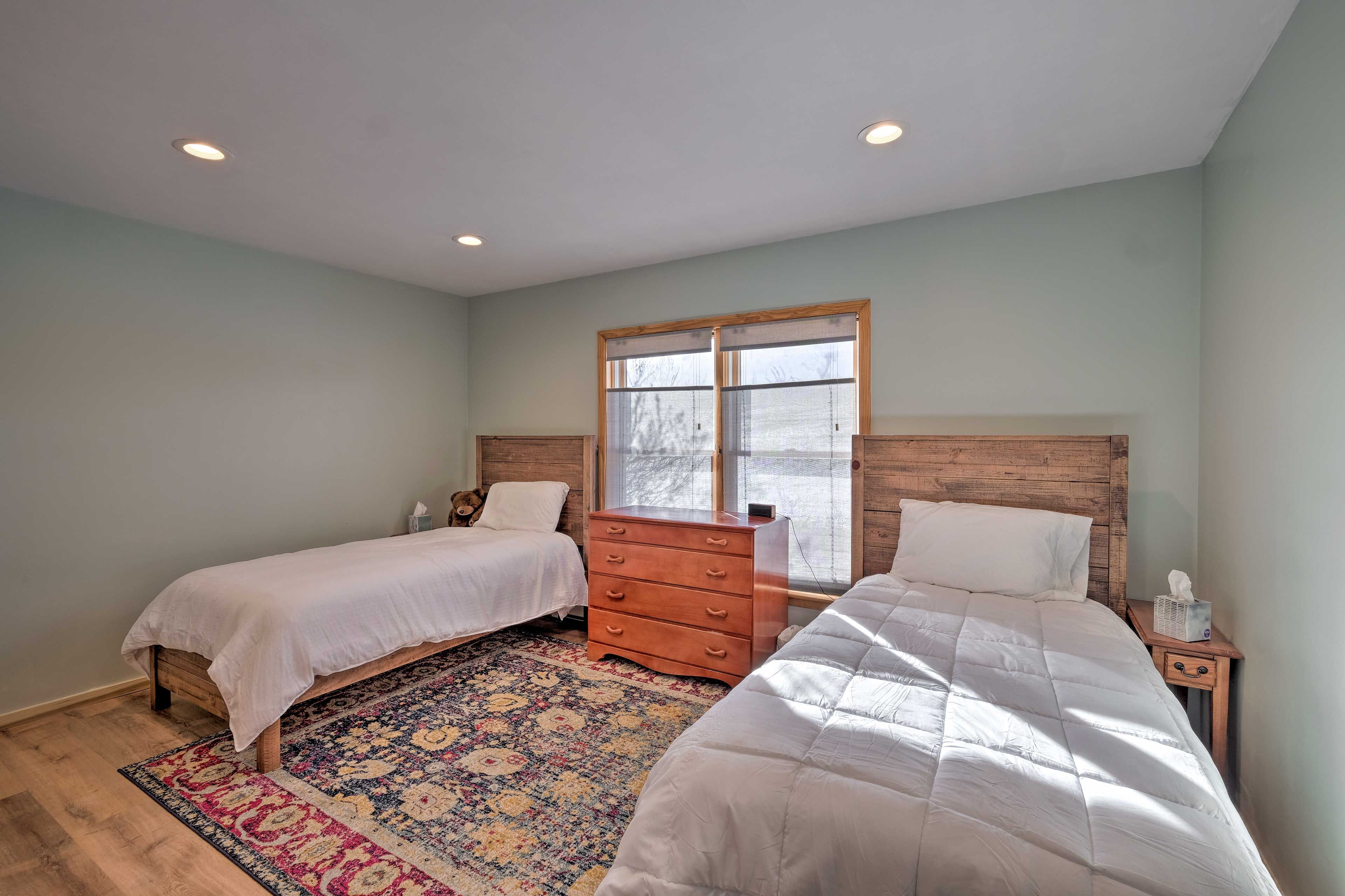 Bedroom 3 | 2 Twin Beds