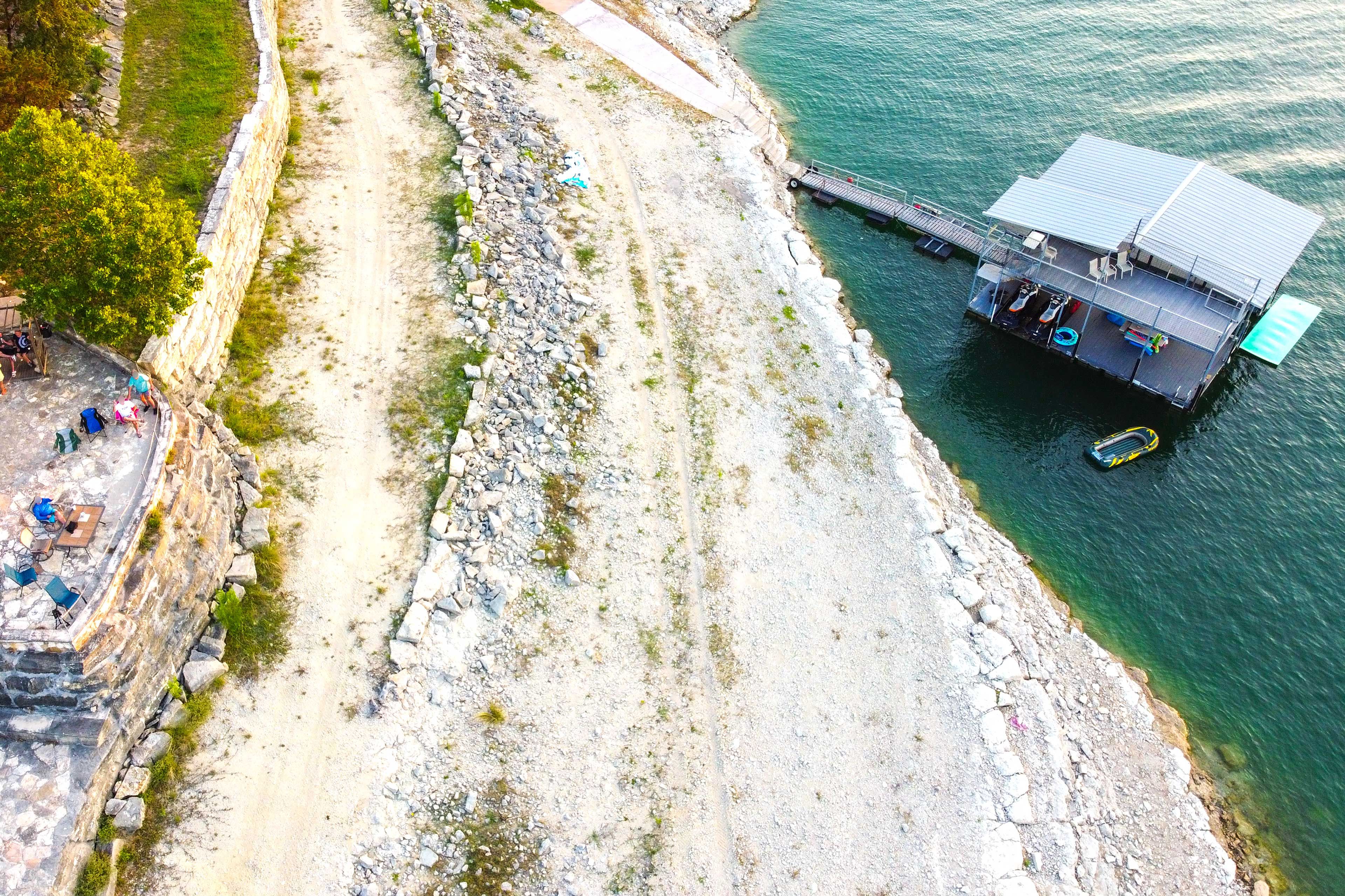 Lakefront Terrace