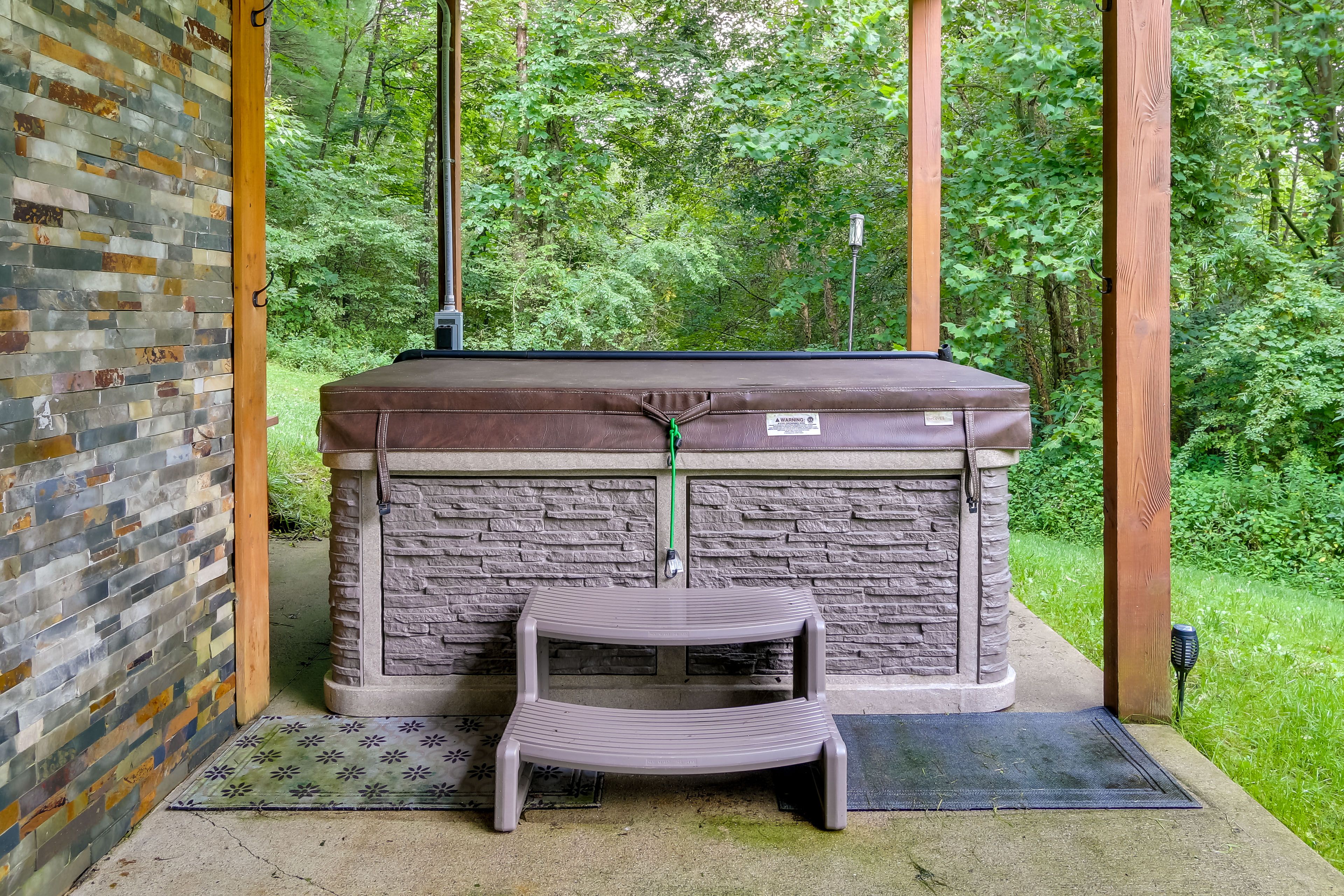 Private Hot Tub