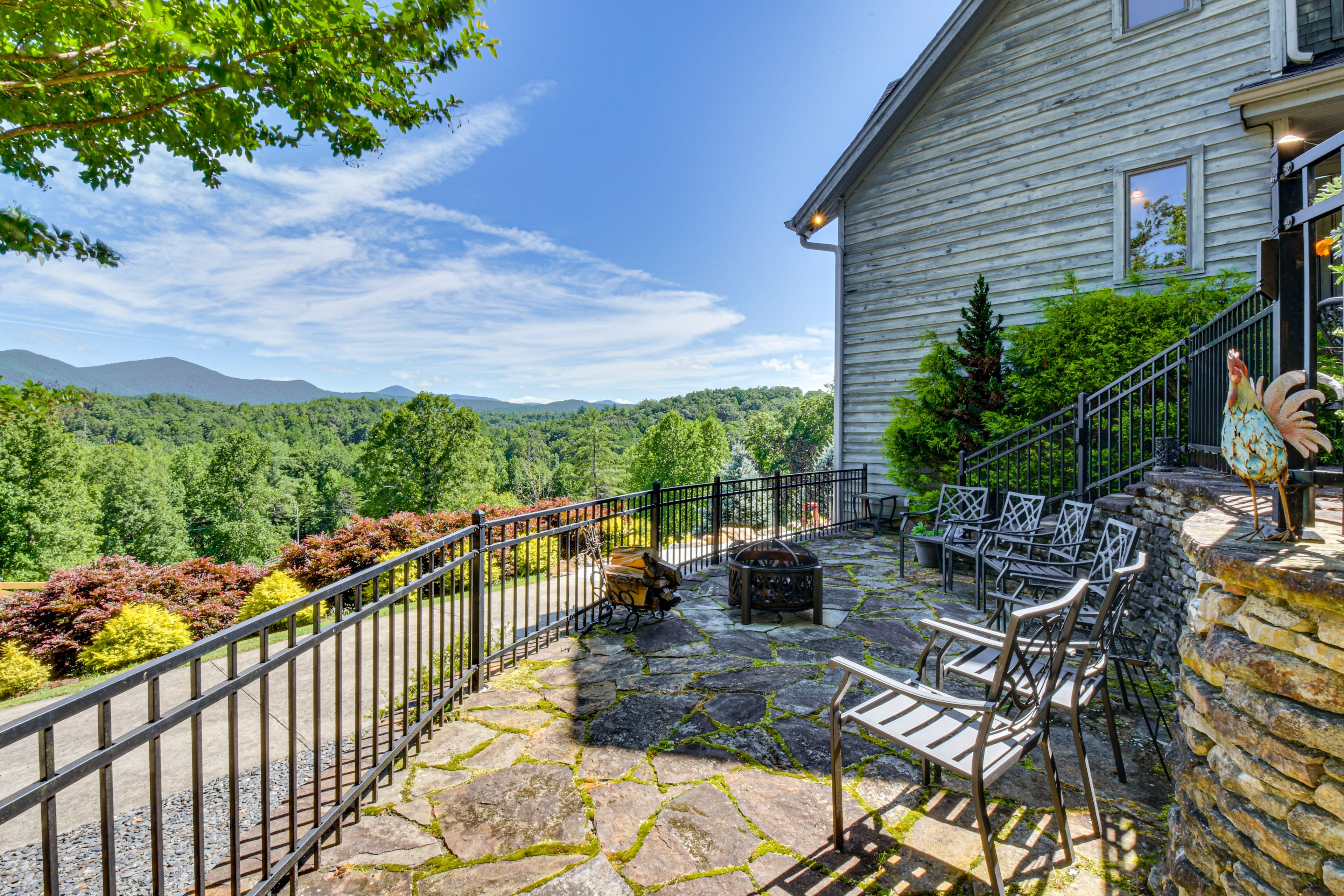 Lower Patio | Fire Pit (Starter Kit of Wood Provided)