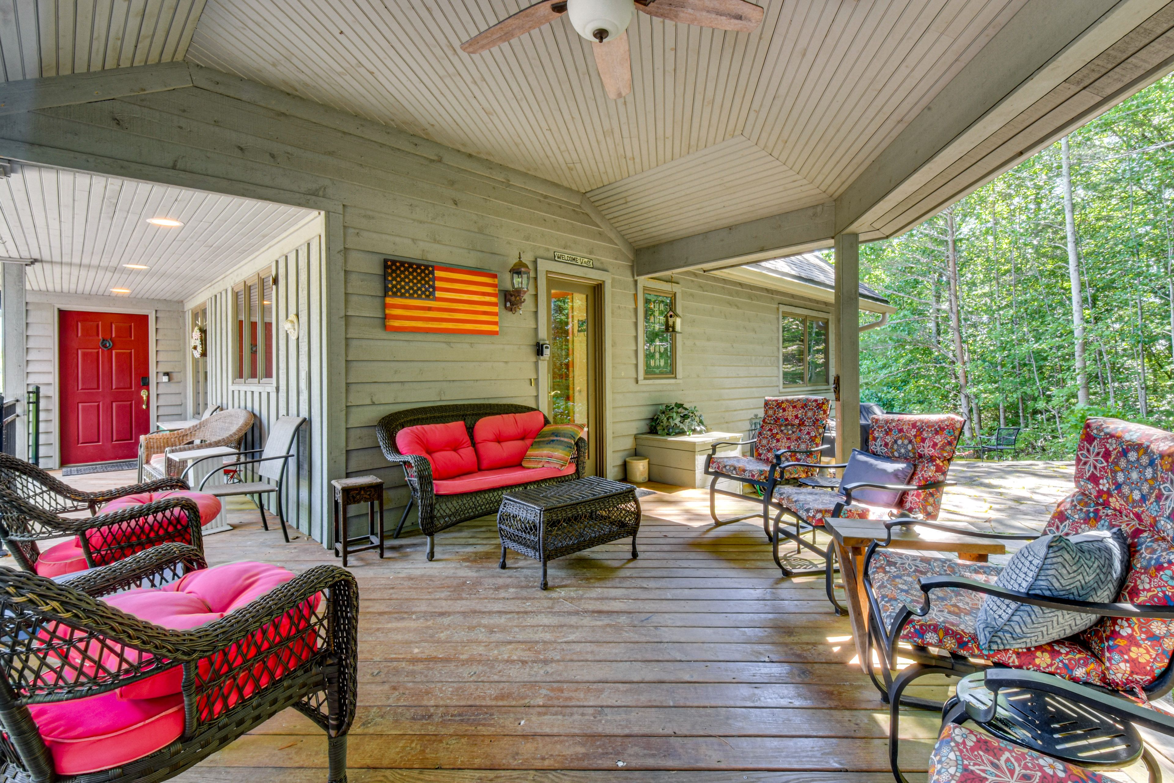 Covered Deck | Chiminea