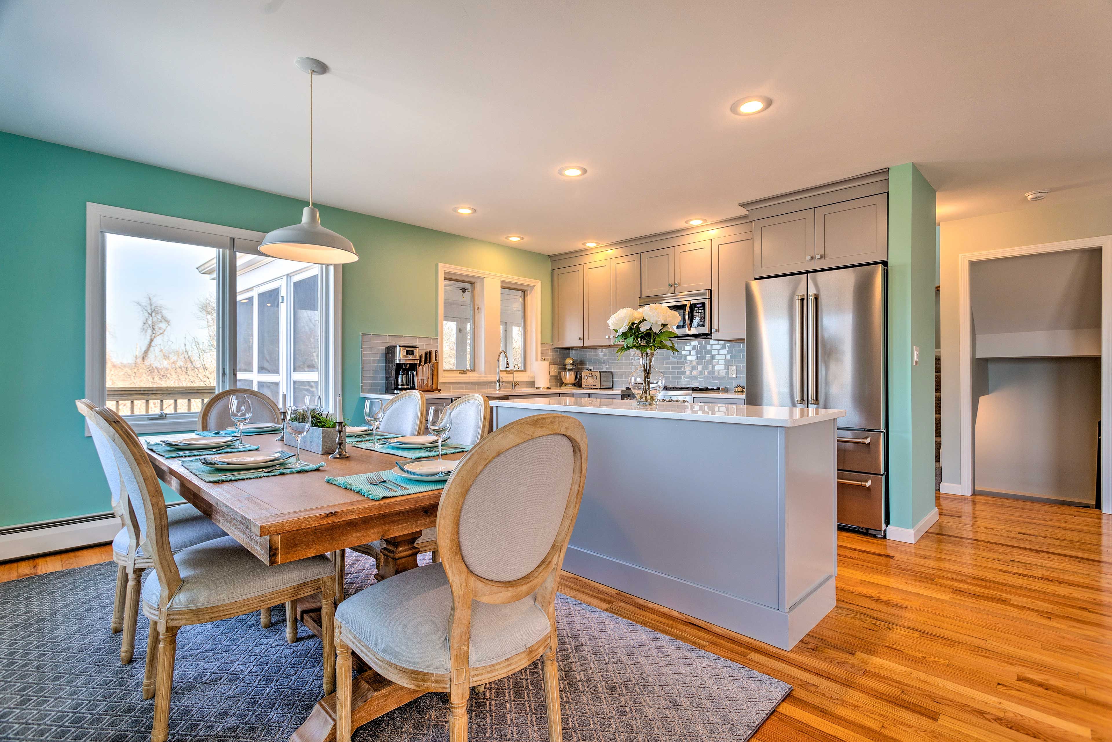Dining Area | Dishware & Flatware Provided | Multi-Level Property