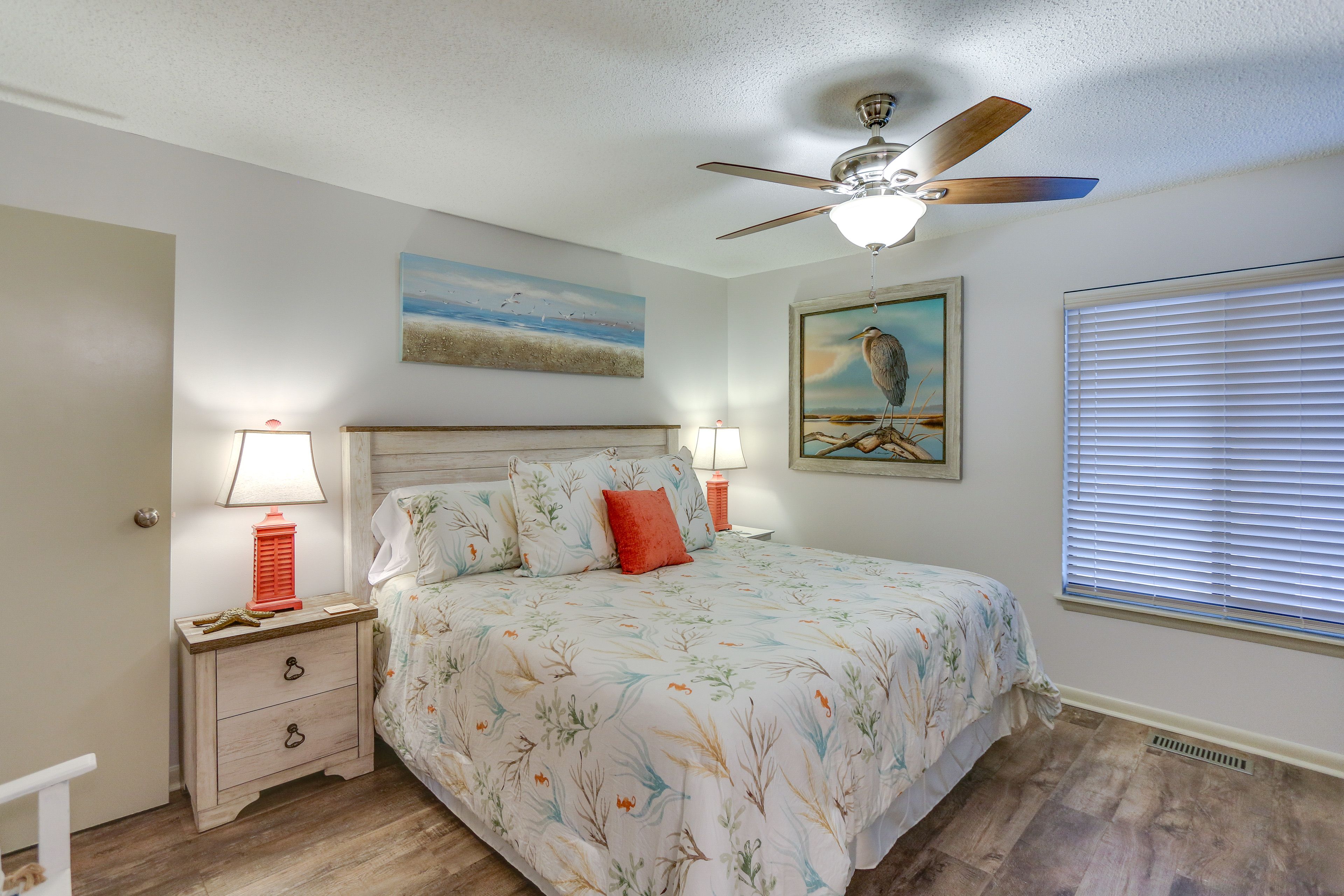 Bedroom | King Bed