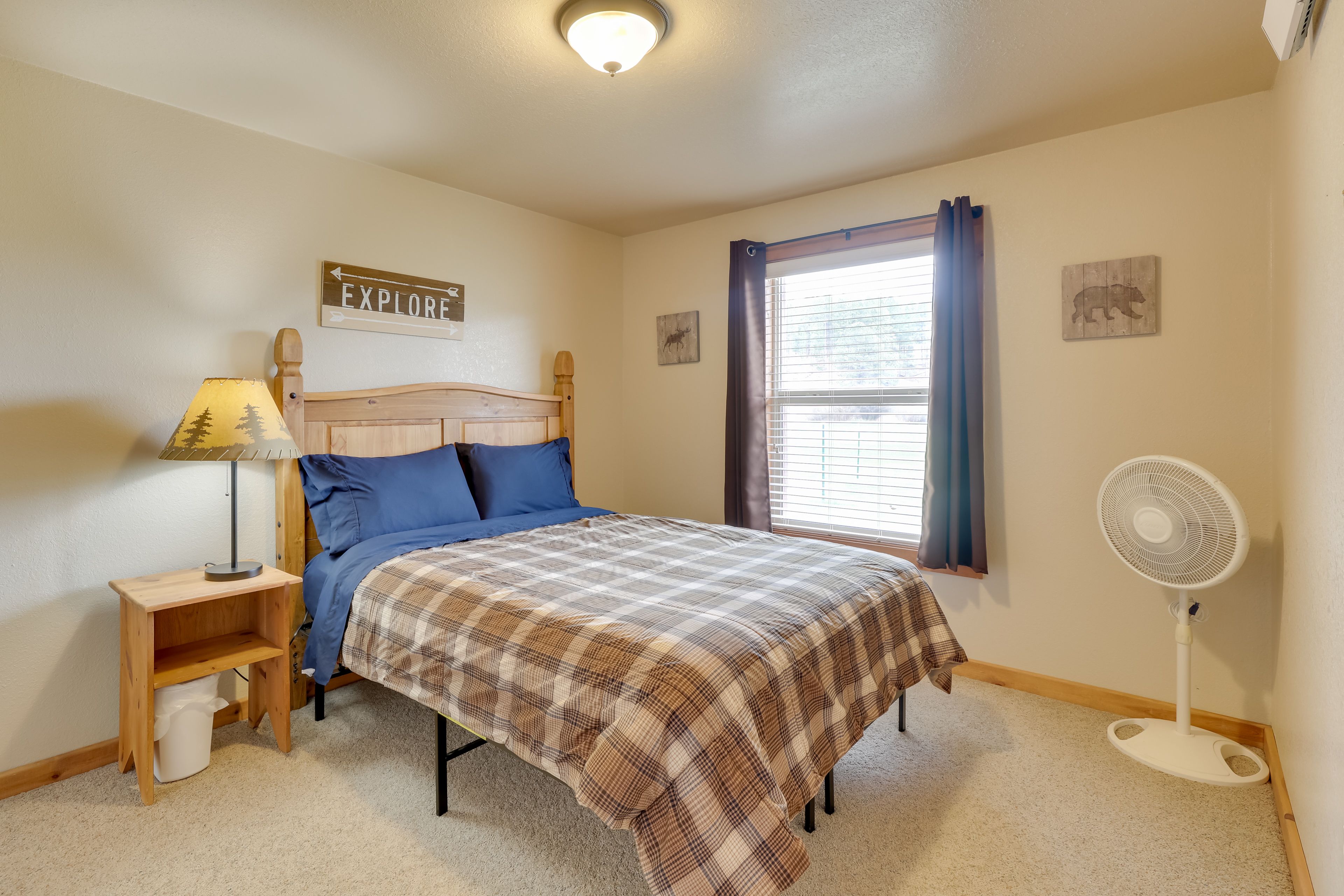 Bedroom 5 | Queen Bed | First Floor