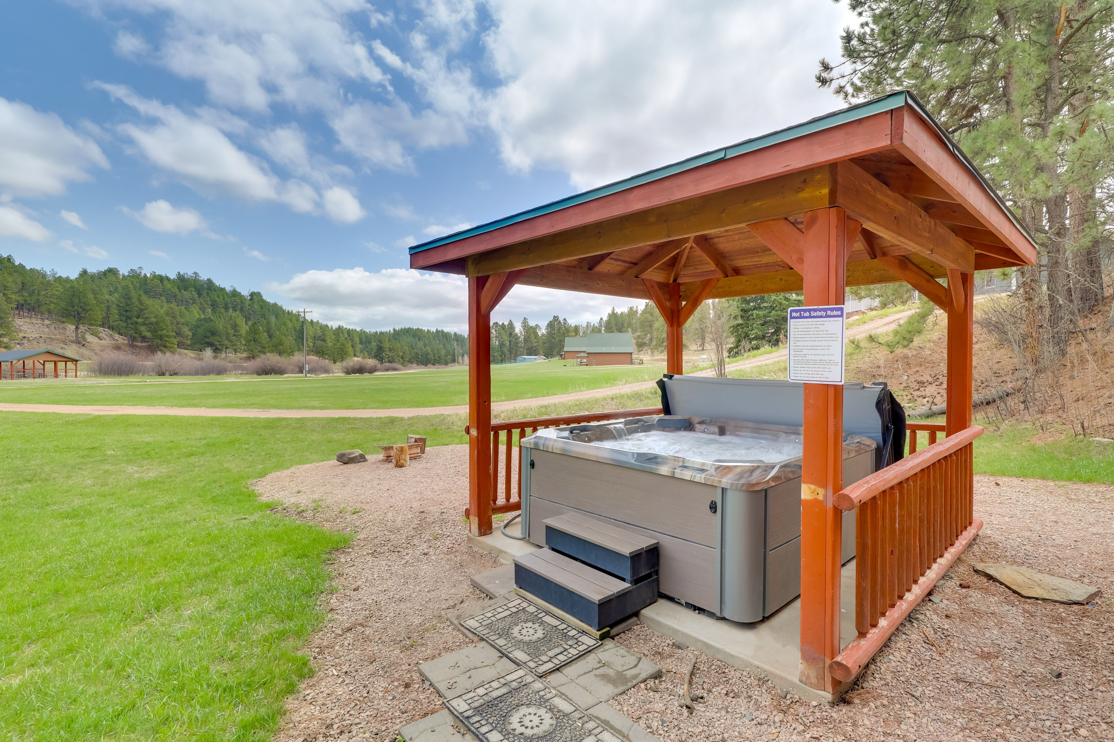 Private Seasonal Hot Tub (Closed May 15 through September 15, 2025)