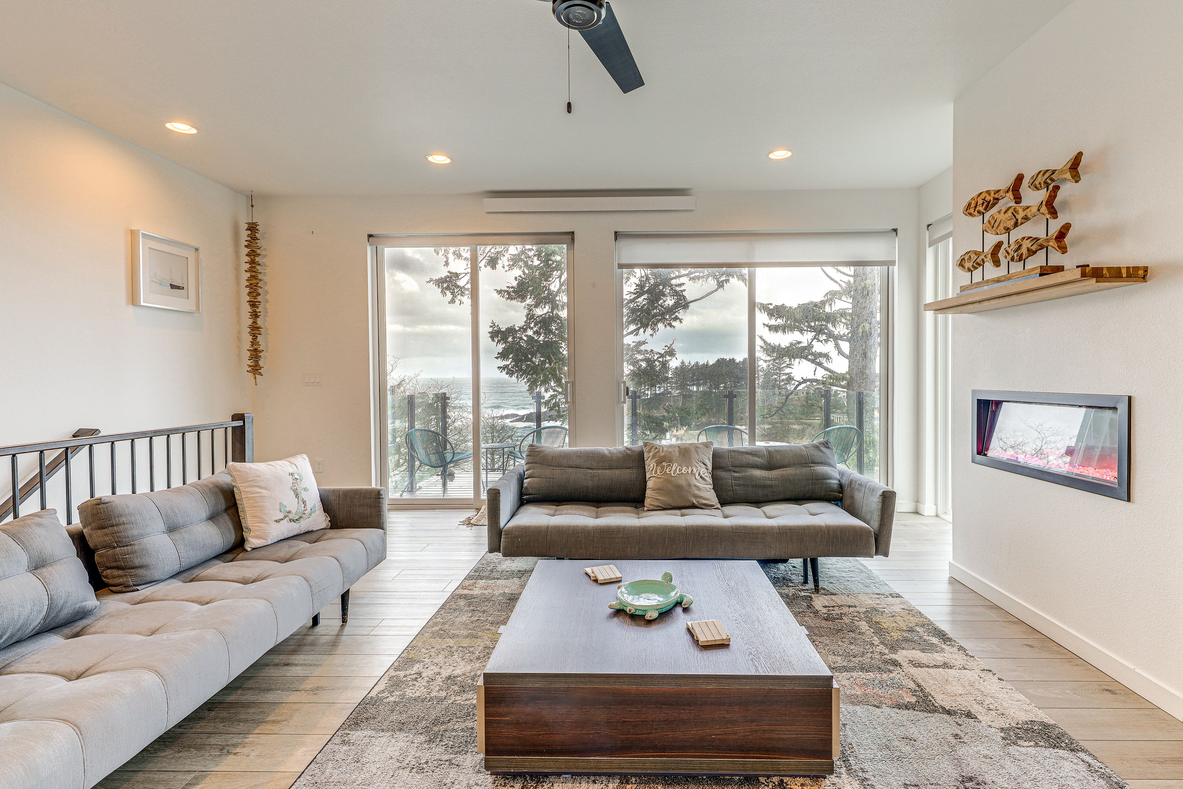 Depoe Bay Vacation Rental | 2BR | 2BA | 1,298 Sq Ft | Stairs Required