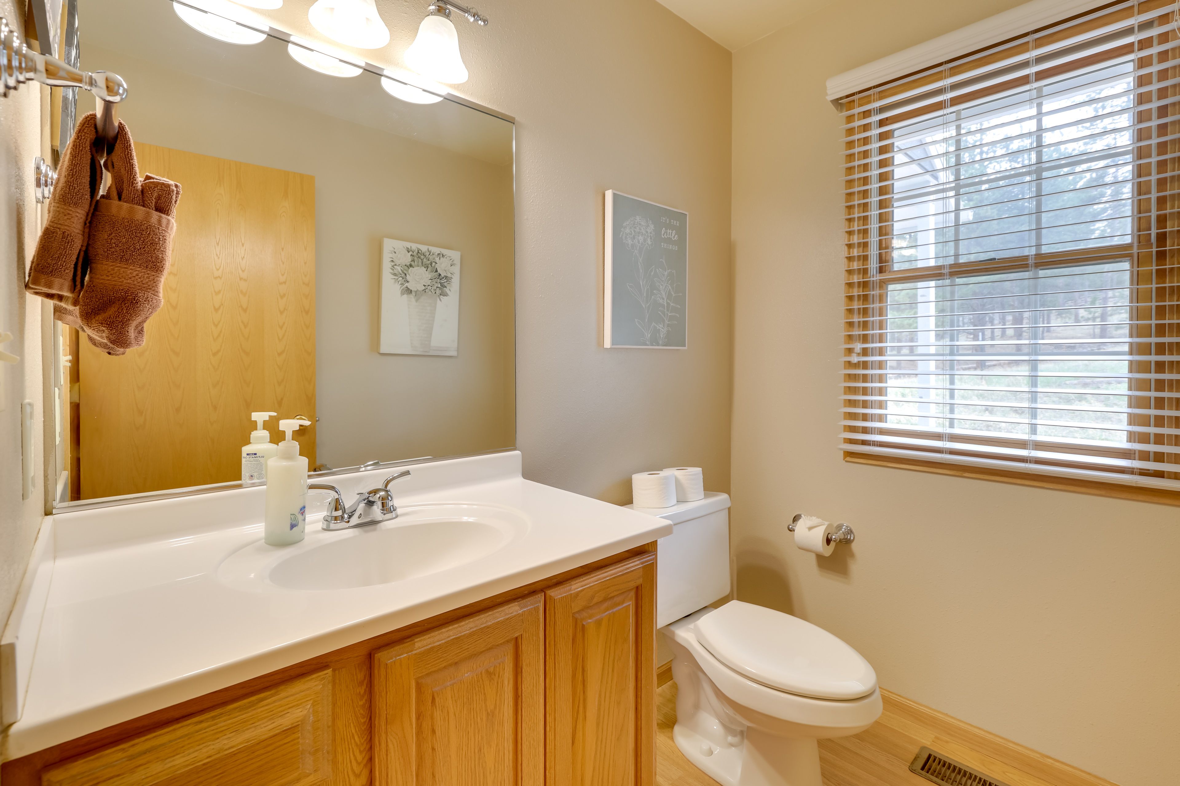 Half Bathroom | Main Floor