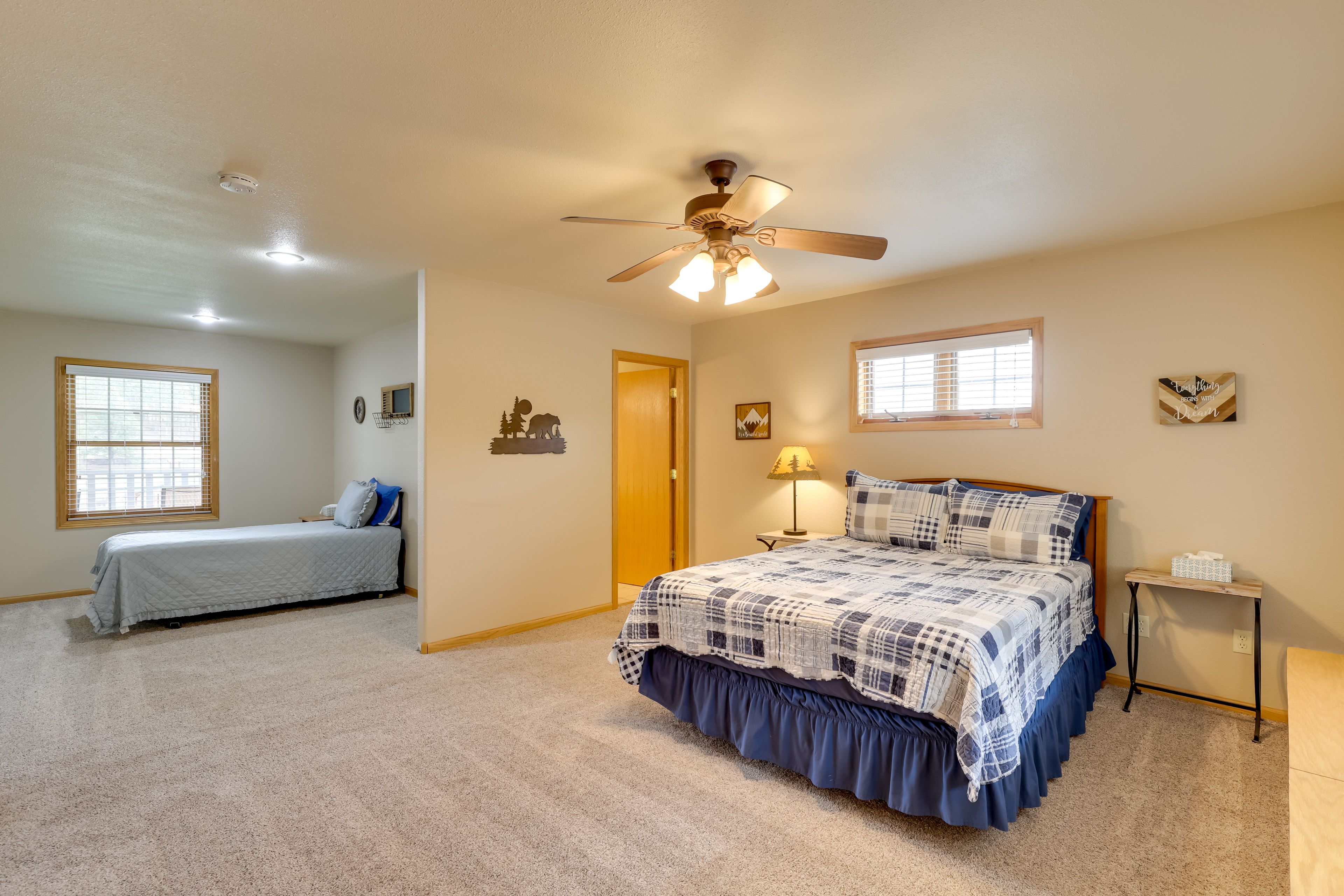 Bedroom 1 | Queen Bed, Twin Bed | Main Floor | En-Suite Bathroom