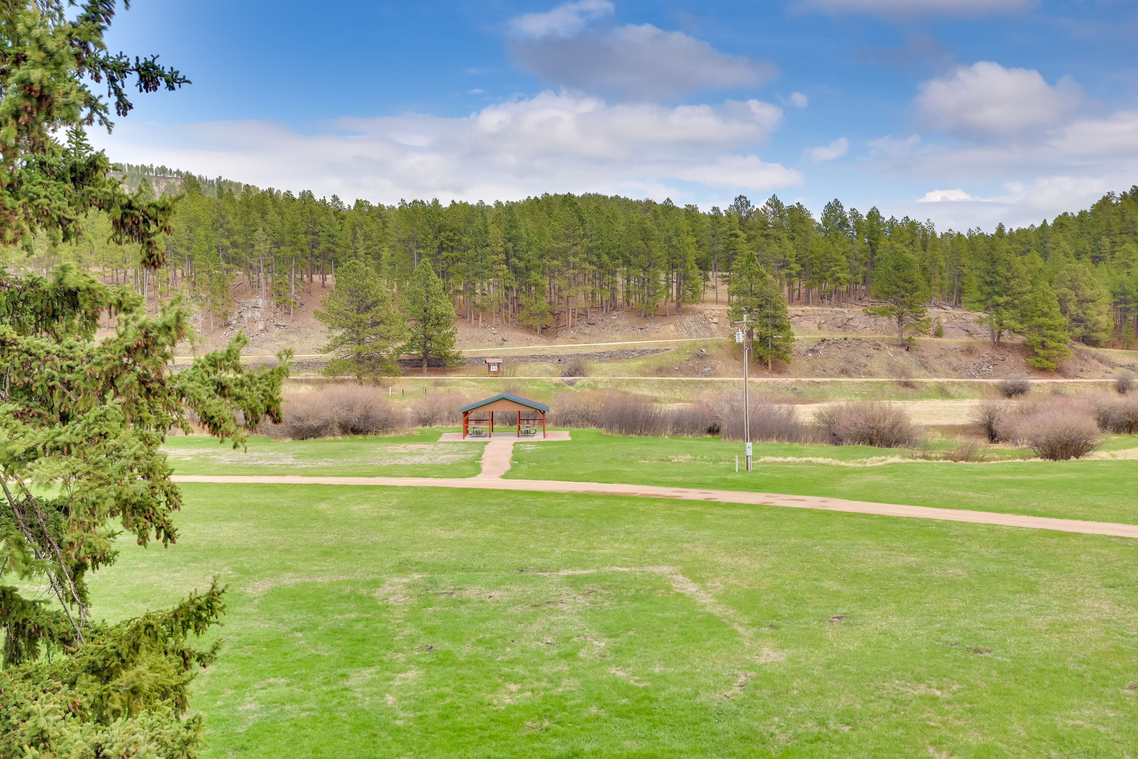 Exterior | Hiking Access On-Site