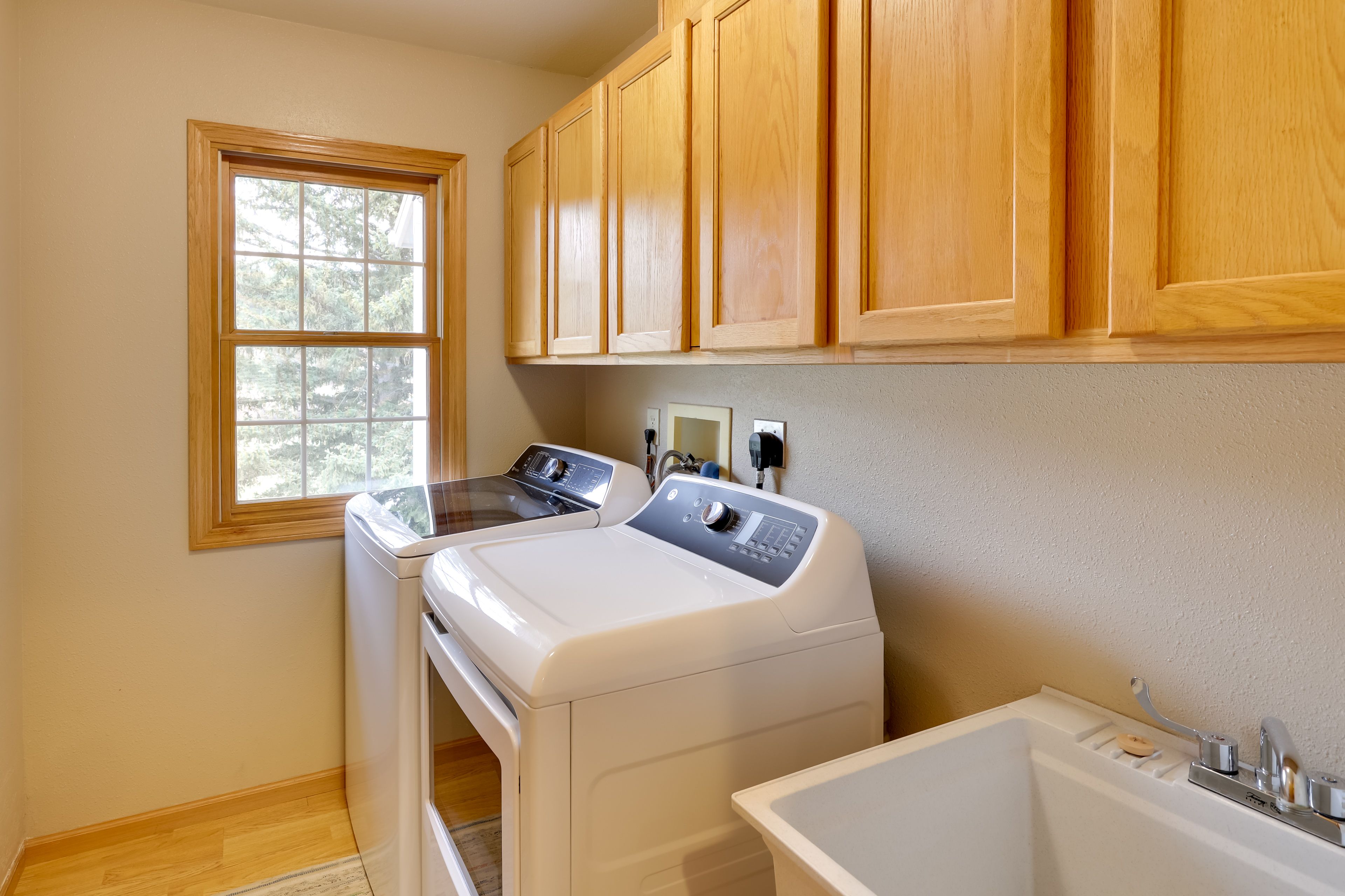 Washer & Dryer