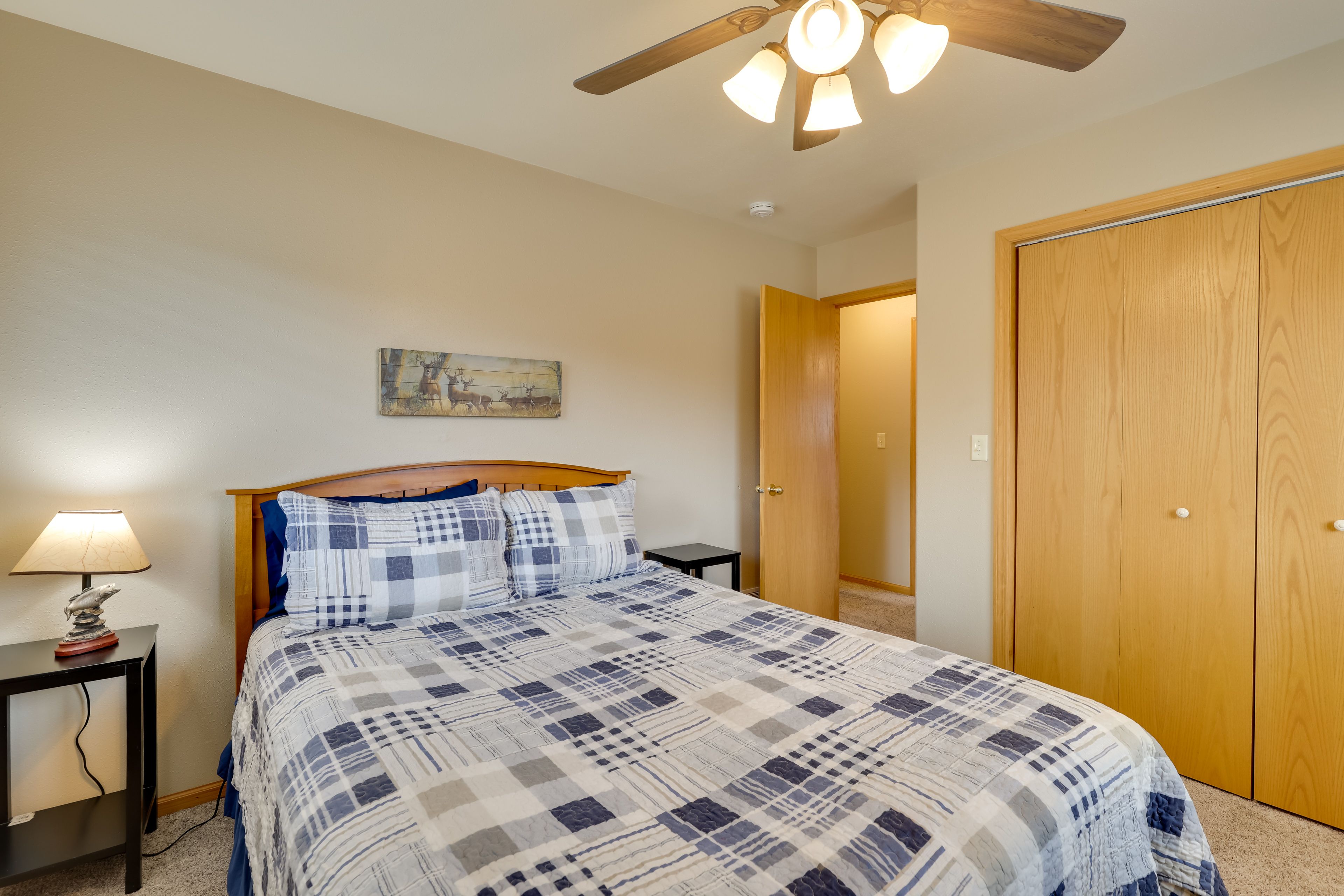 Bedroom 4 | Queen Bed | 2nd Floor