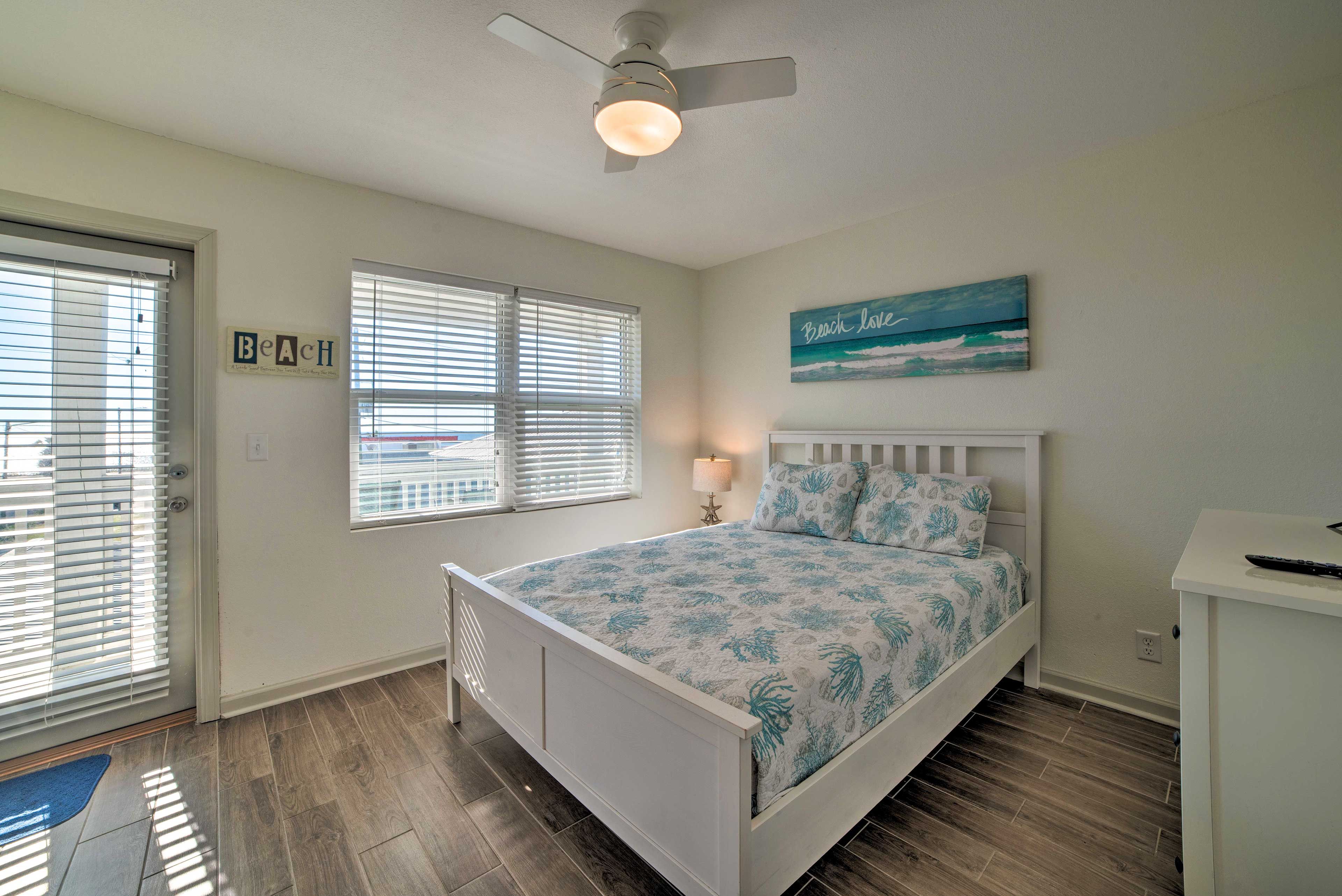 Bedroom 1 | Queen Bed | 2nd Floor
