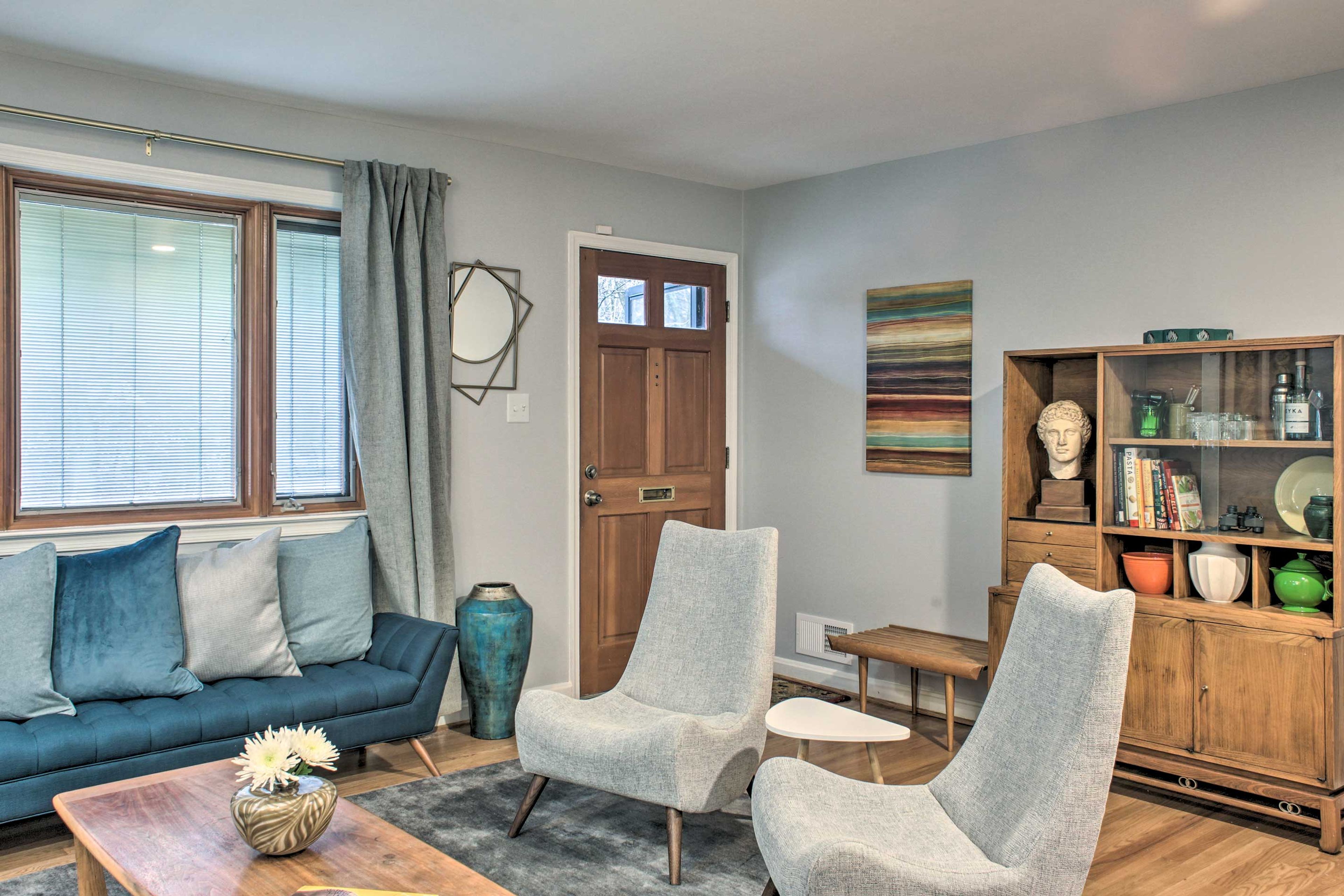 Return home to this modern, family home.