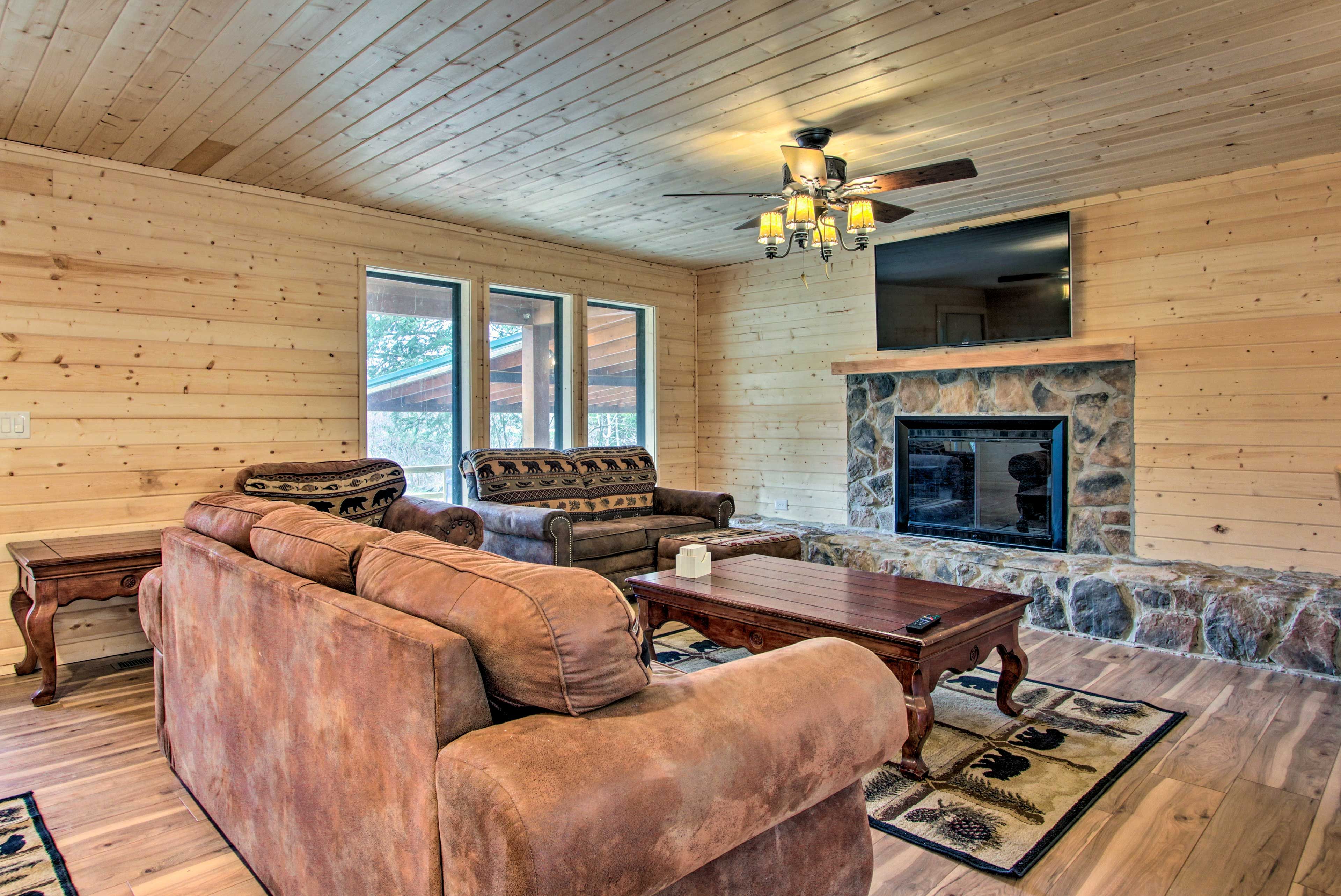 Living Room | Wood-Burning Fireplace