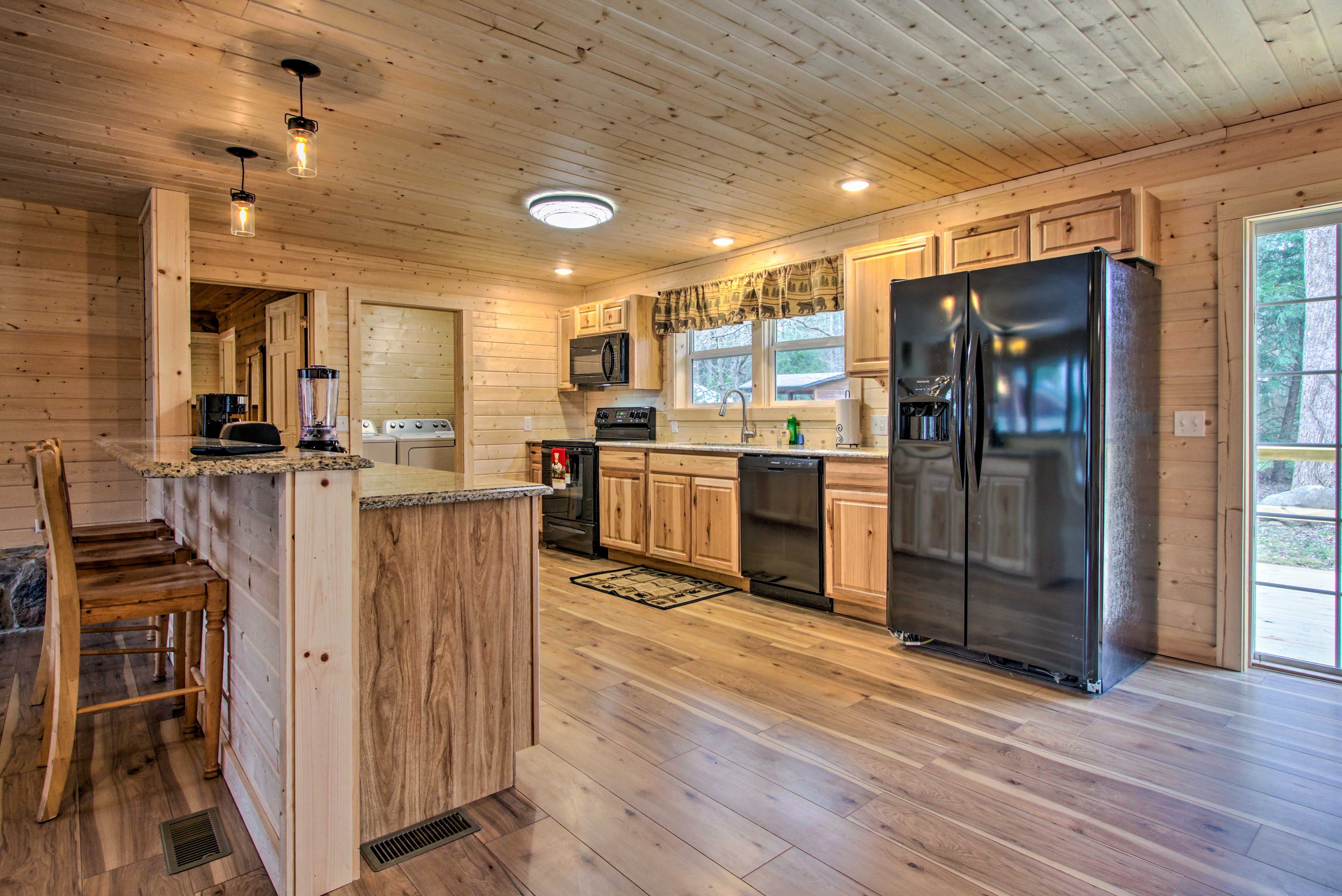 Kitchen | Cooking Basics | Bar Seating | Drip Coffee Maker