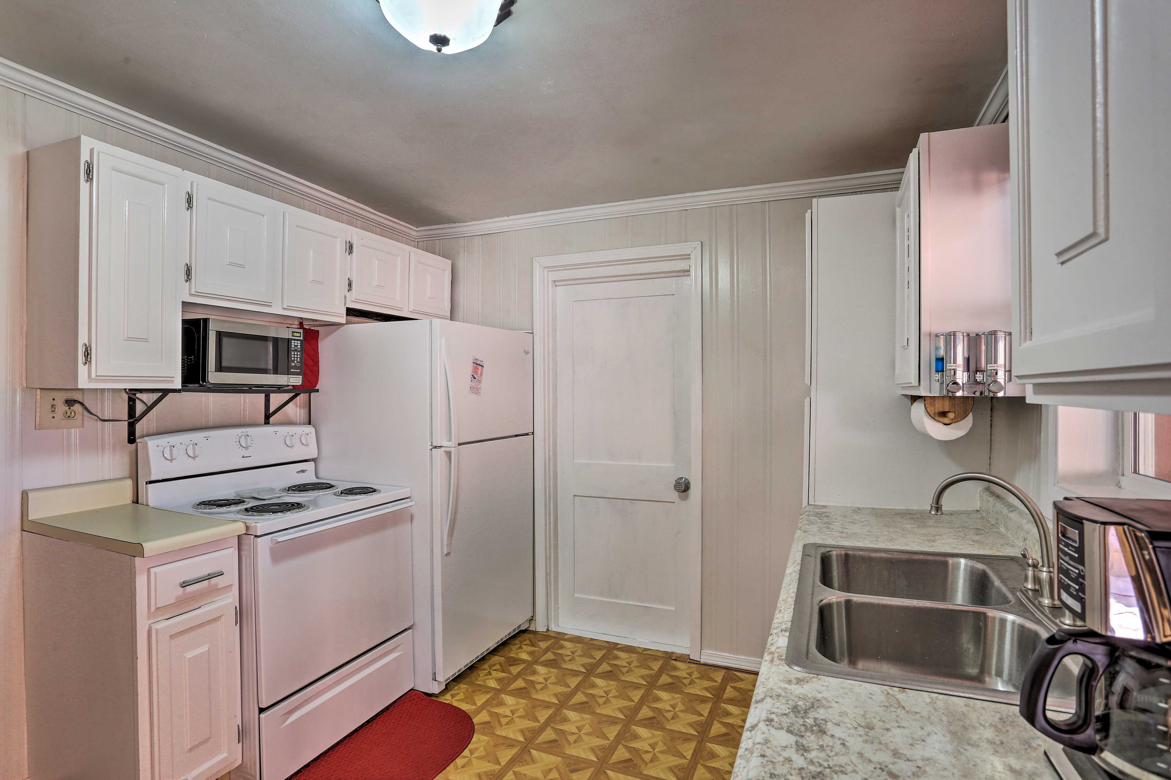 Well-Equipped Kitchen