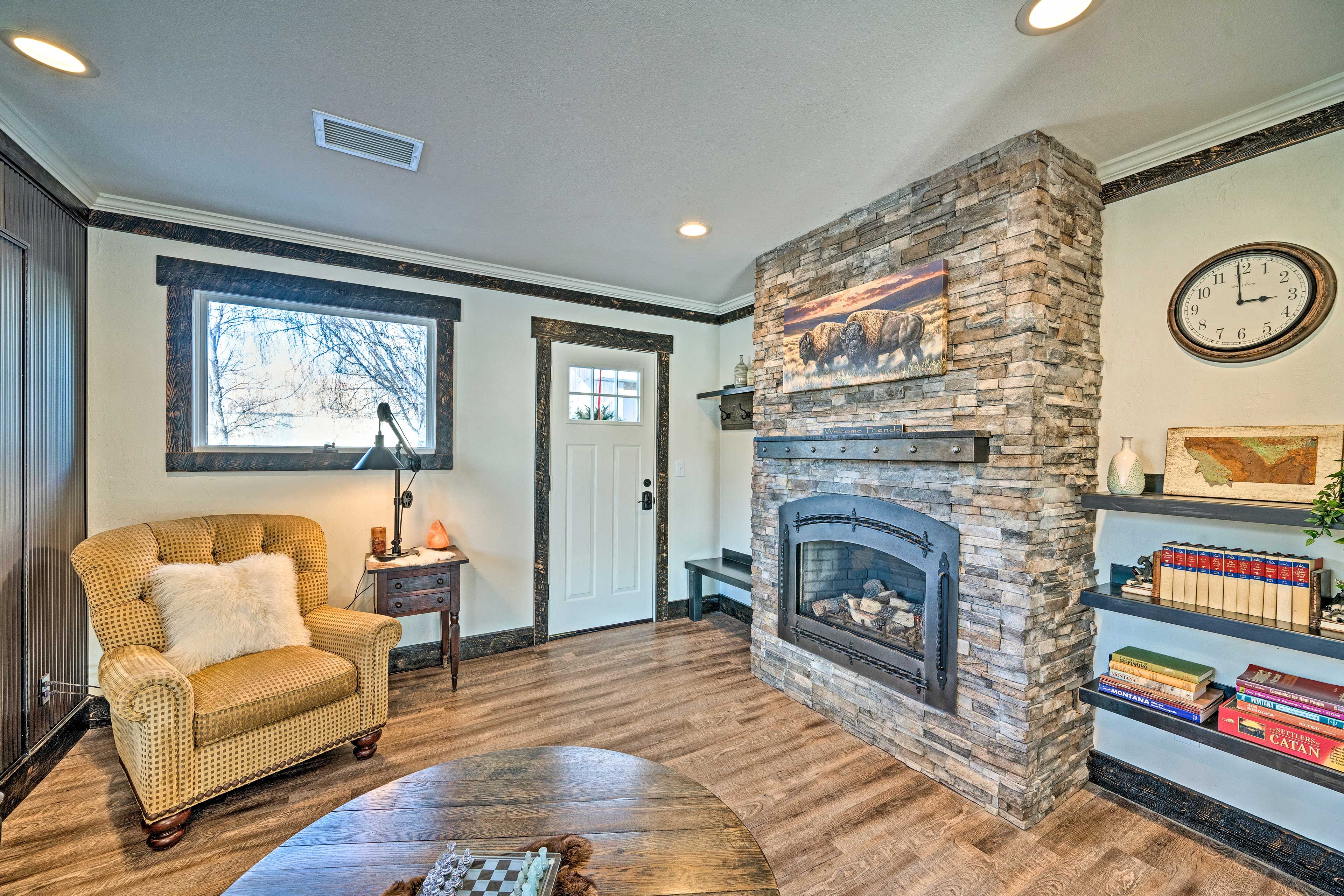 Come visit this 1-bedroom, 2-bathroom apartment in Manhattan!