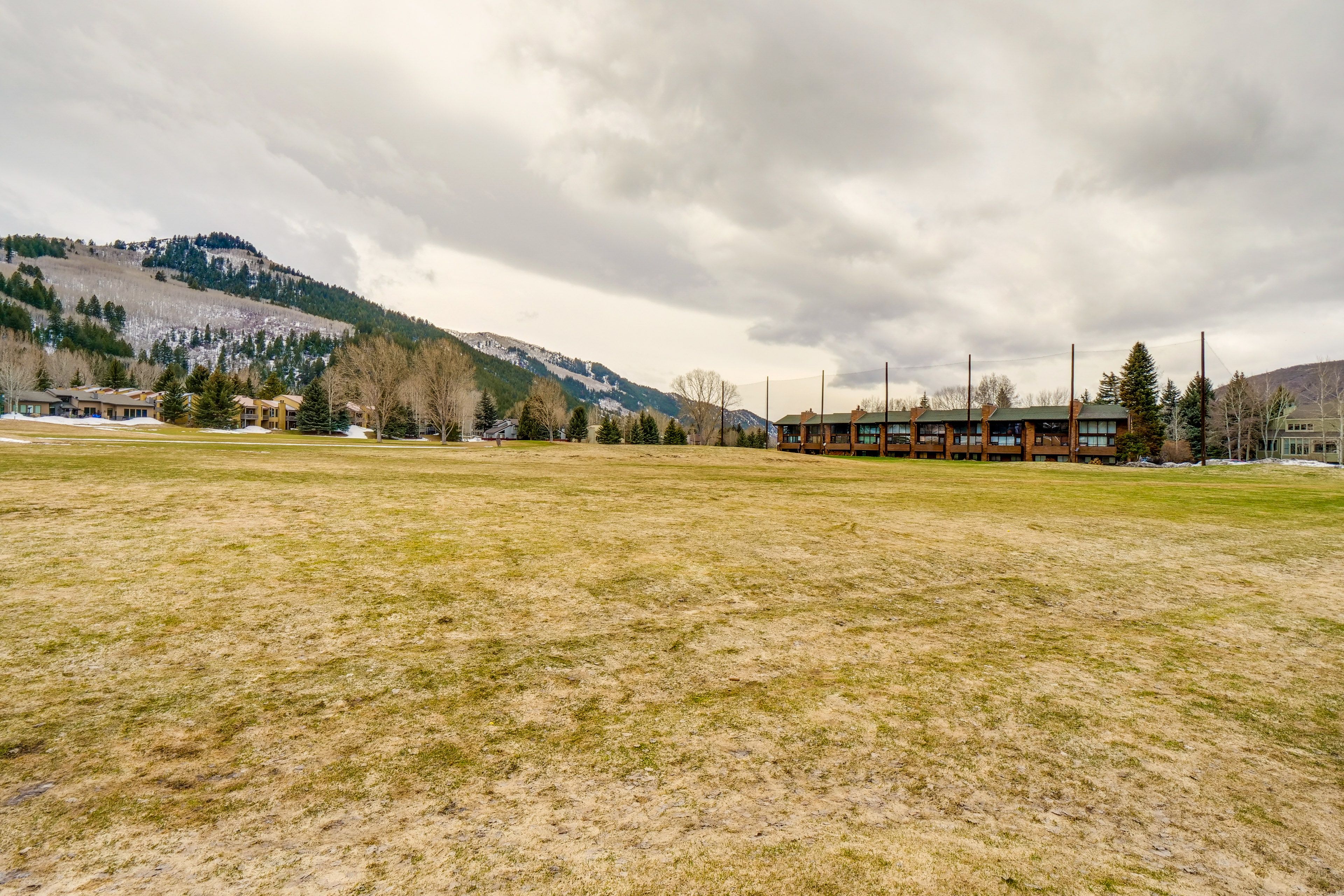 EagleVail Community Amenities in Winter