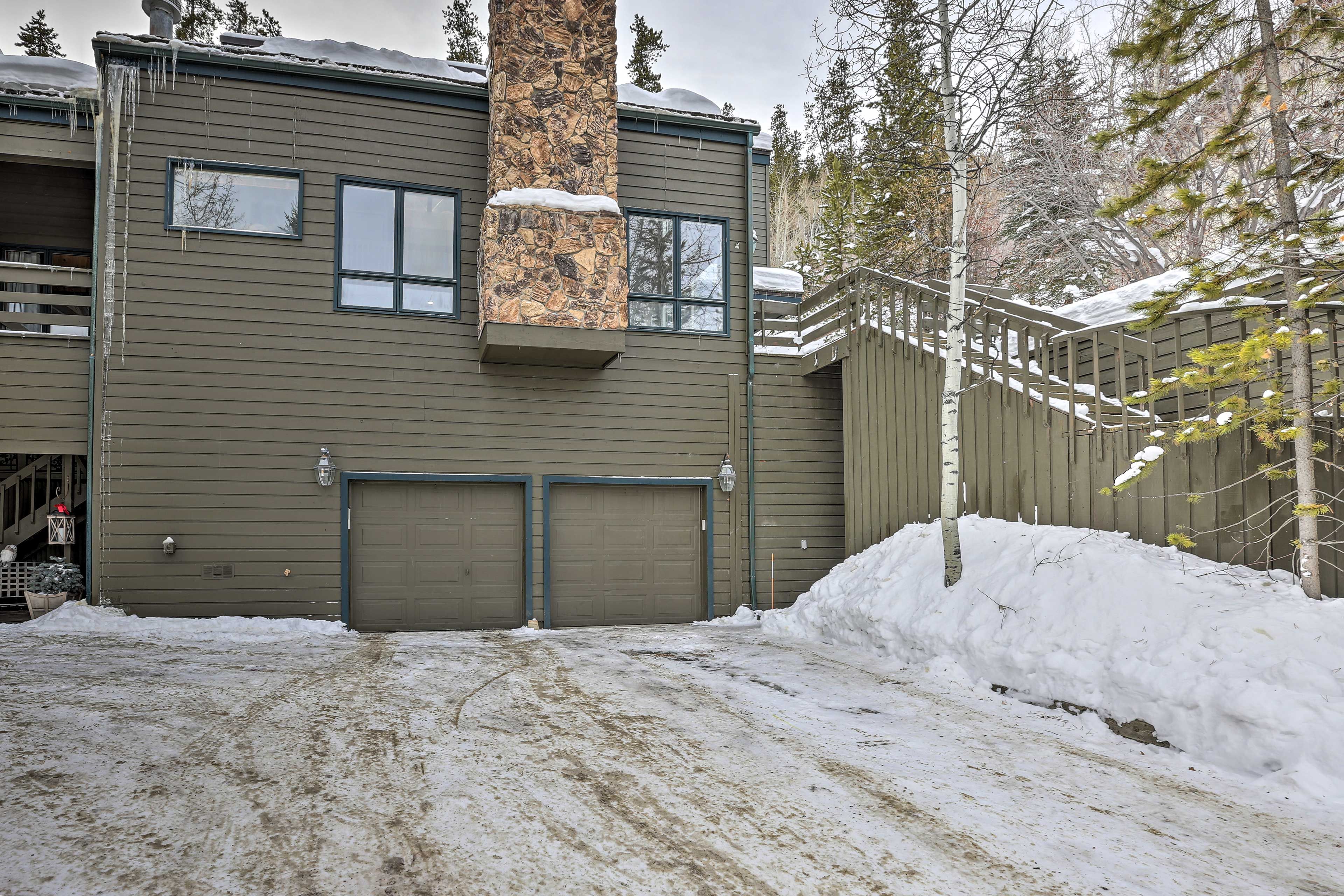 Parking | Garage (1 Vehicle) | Driveway (2 Vehicles)