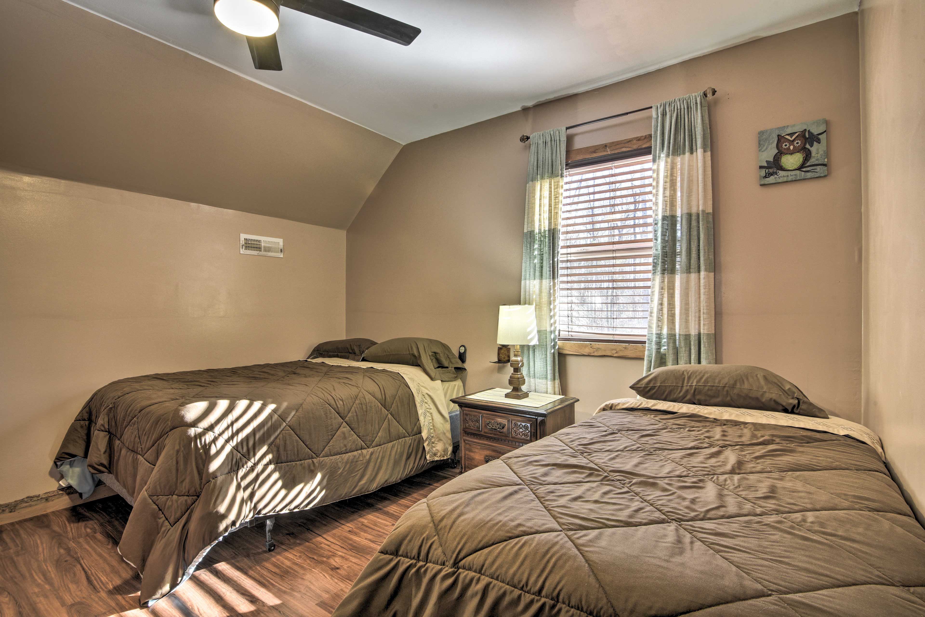 Bedroom 3 | Full Bed | Twin Bed