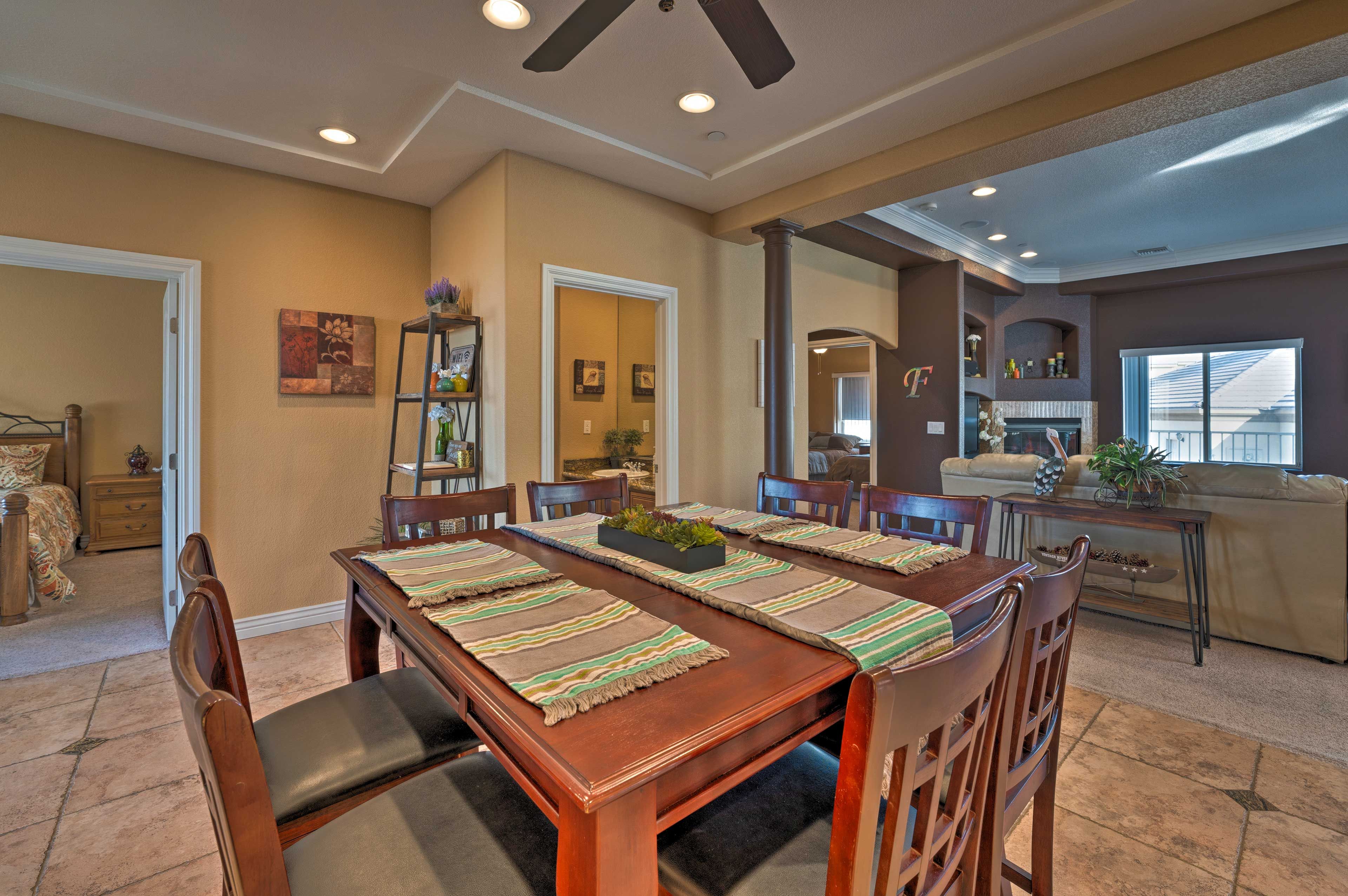 Dining Room | Dishware/Flatware