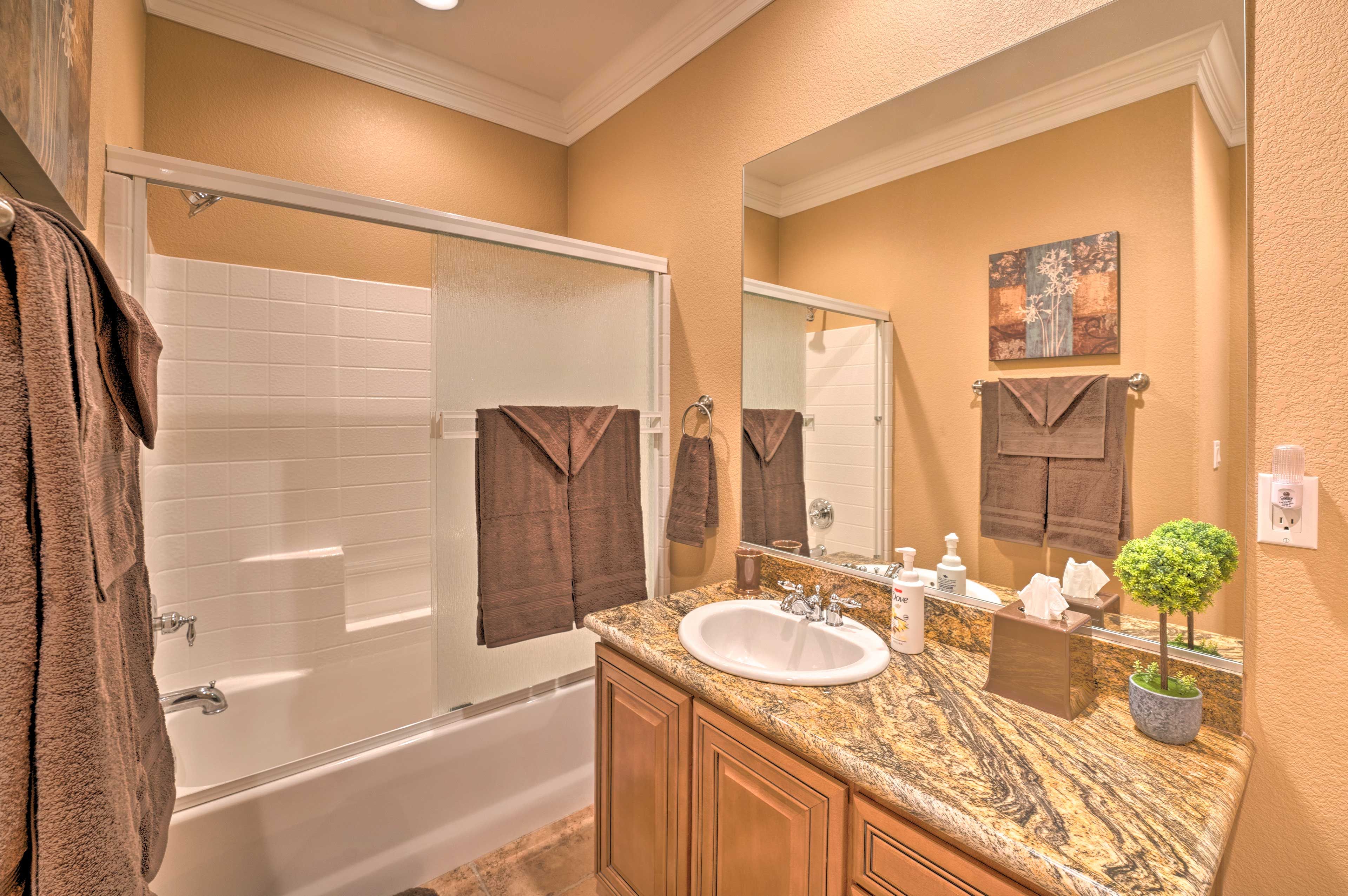 Bathroom 3 | En-Suite Bathroom | Granite Countertops